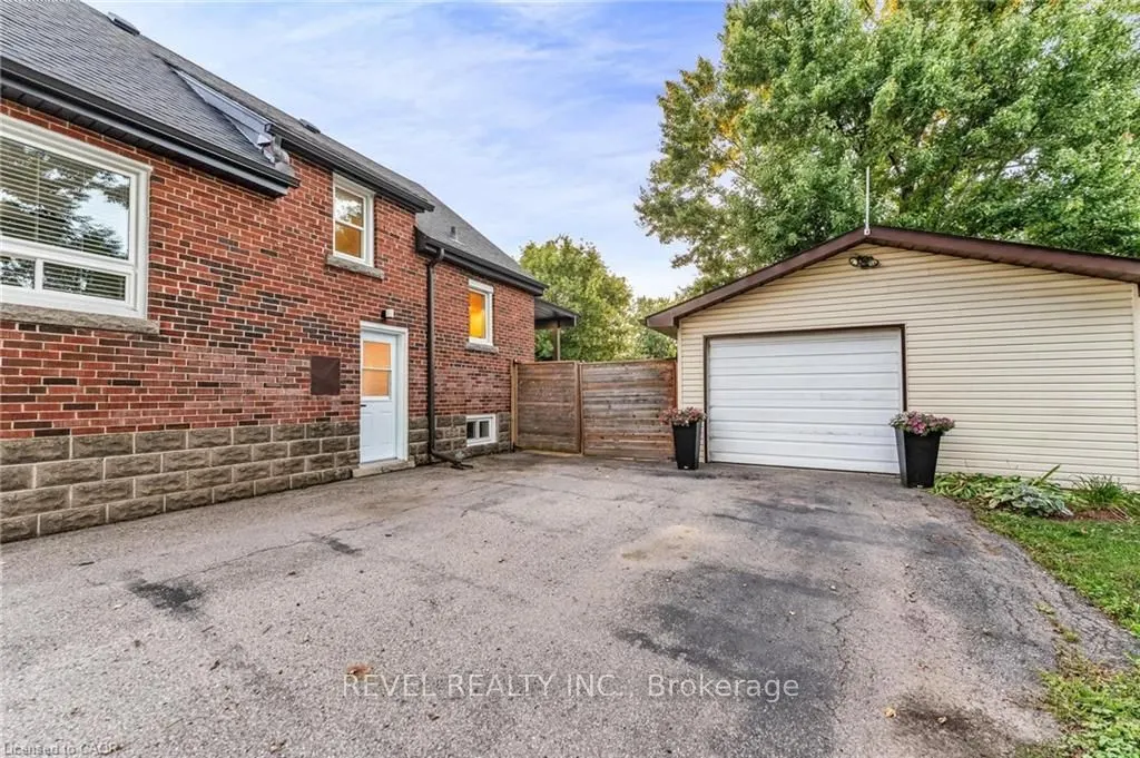 680 Woodburn Road