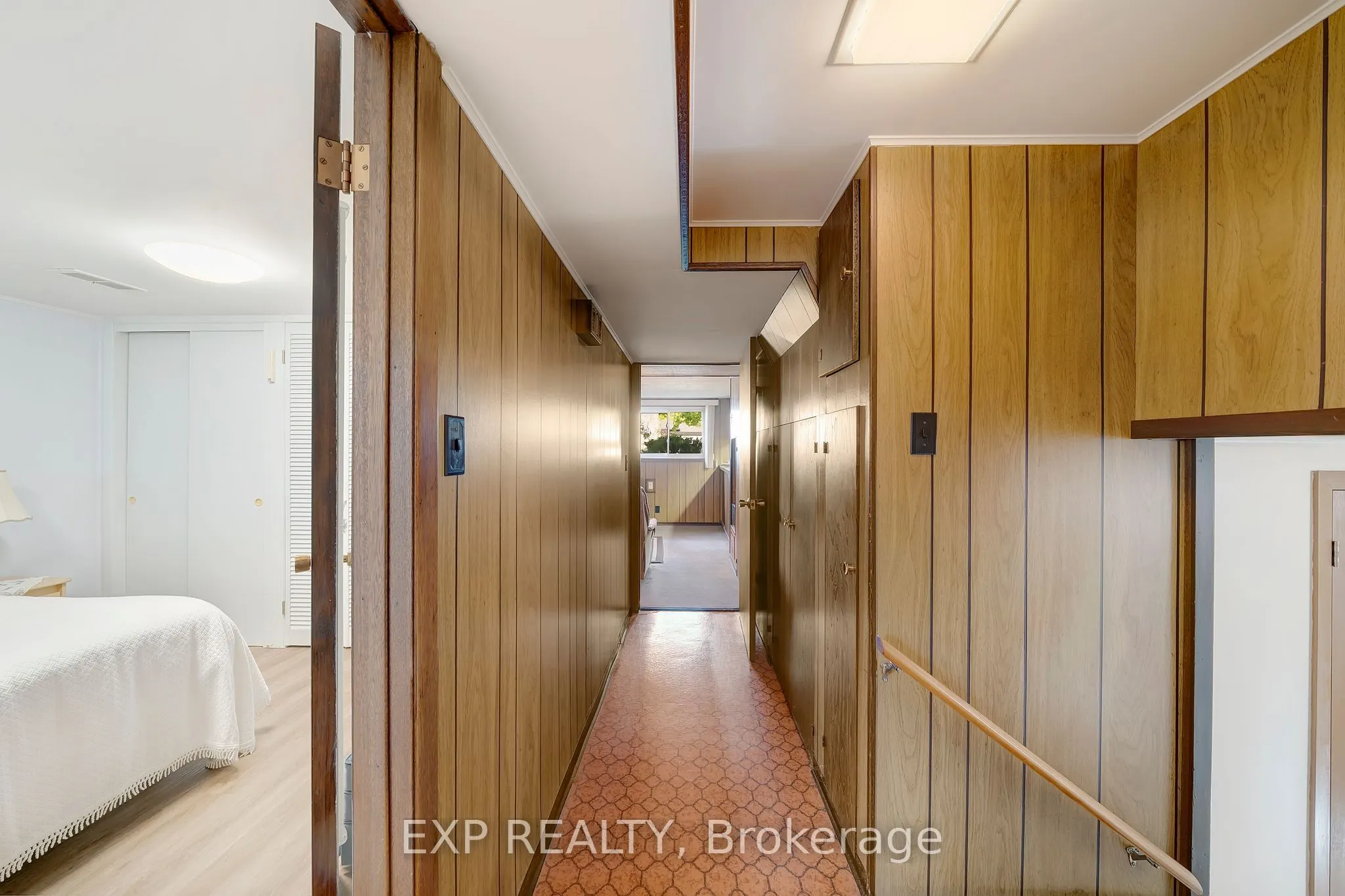 628 Scott Street
