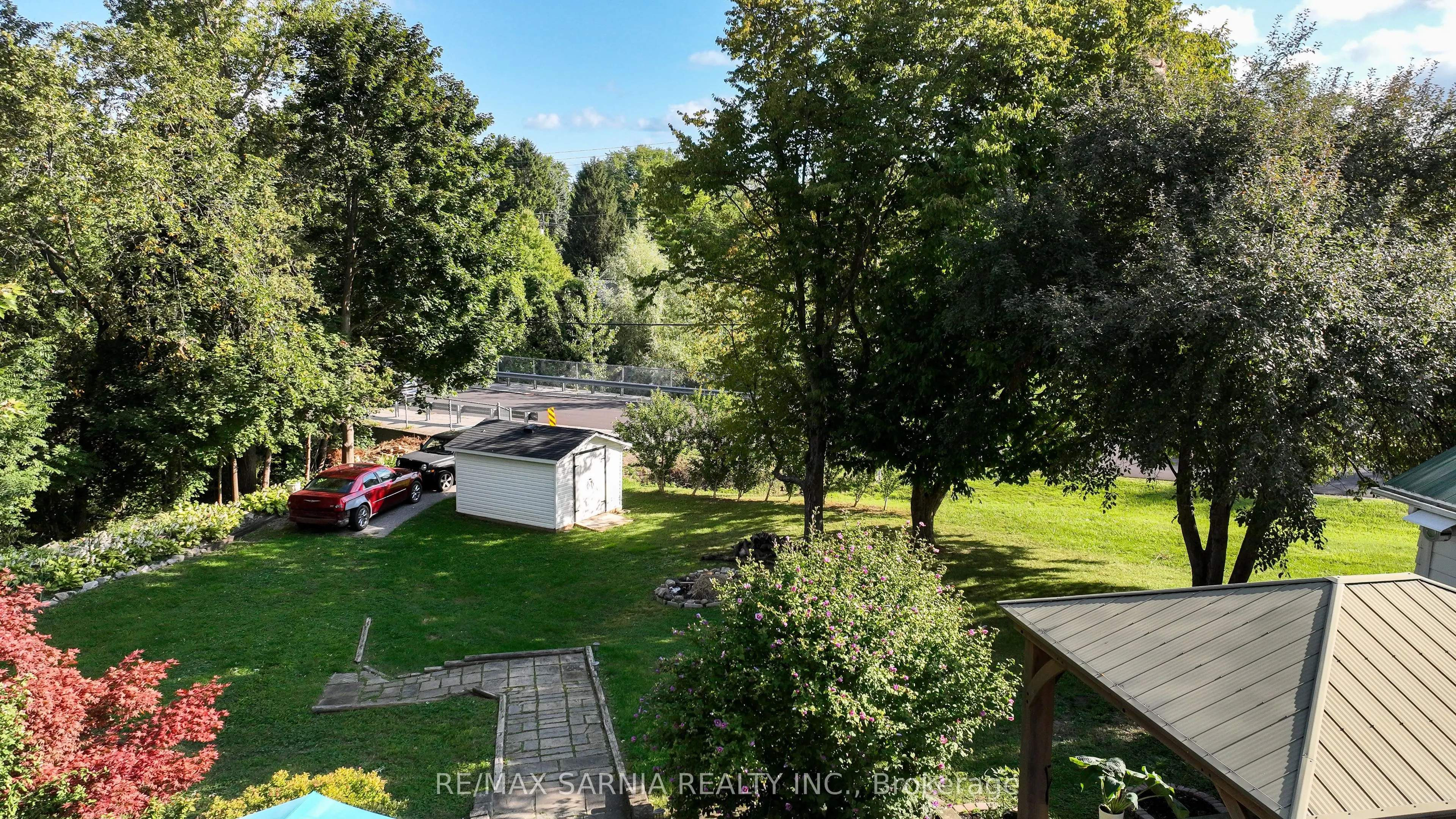 3488 Egremont Road
