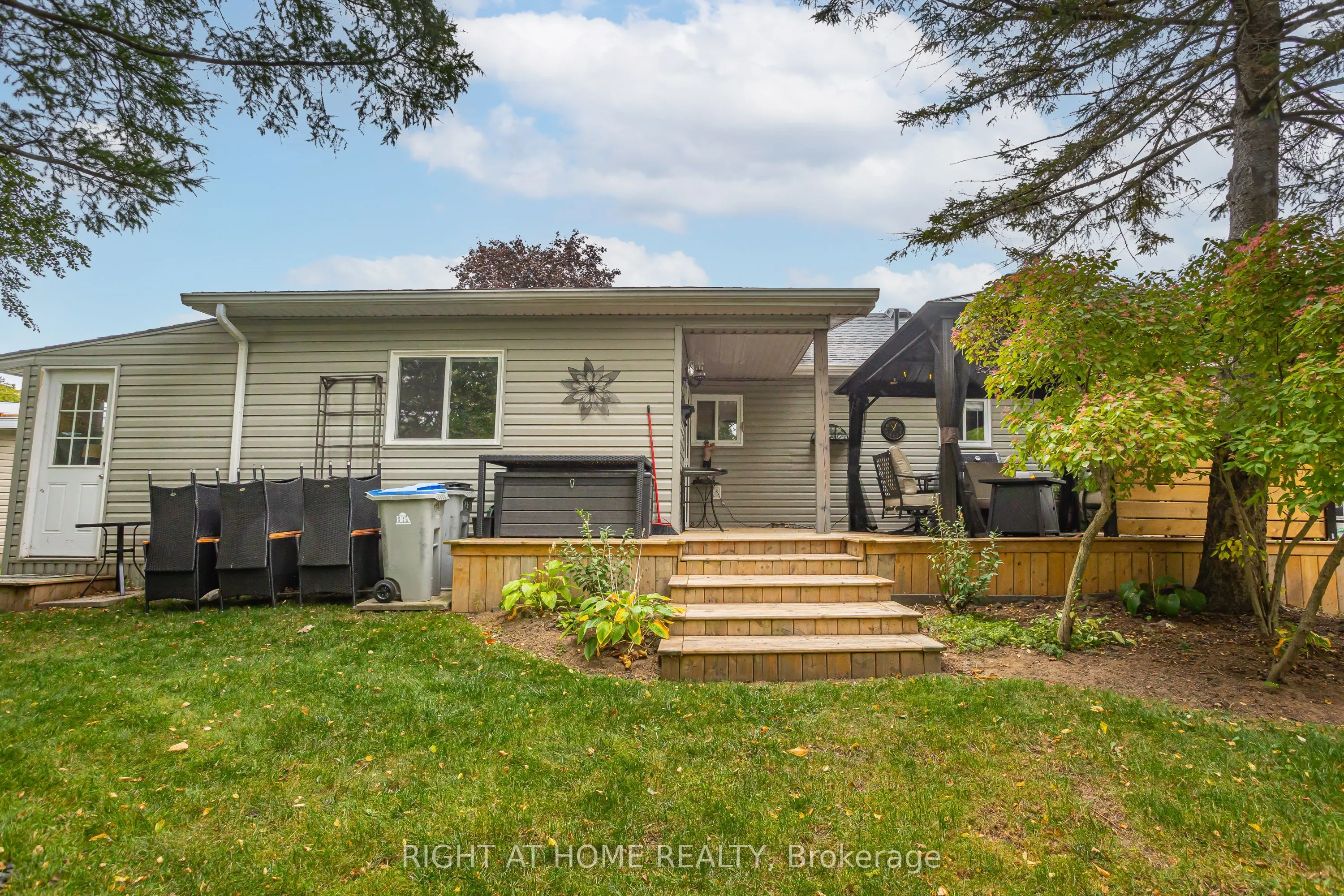 162 Mississauga Place