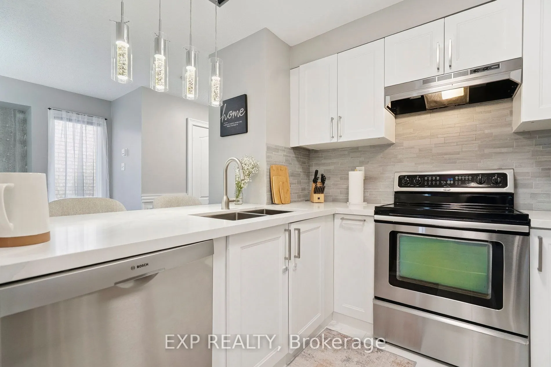 132 Harnesworth Crescent