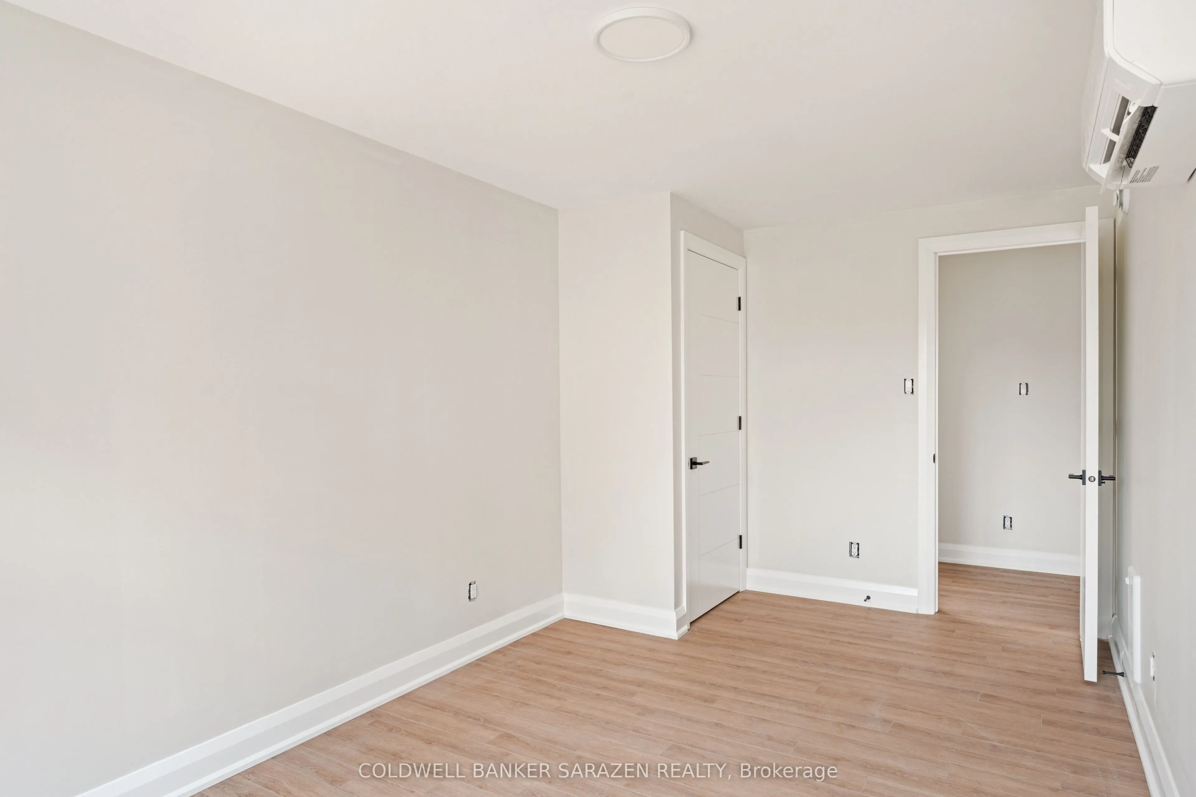 10 MCARTHUR Avenue, #002