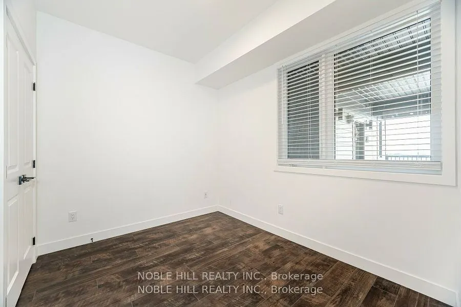16 Beckwith Lane, #403