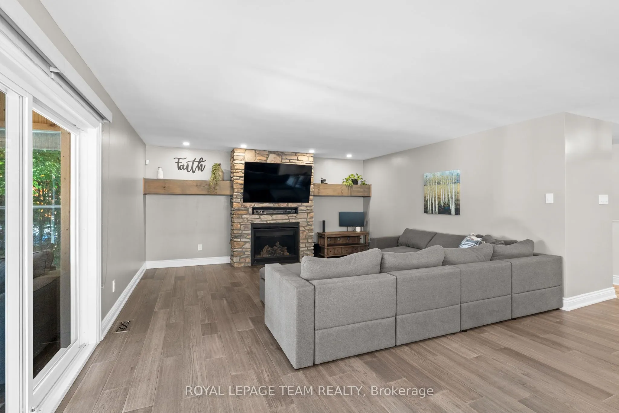 3372 Bramble Lane