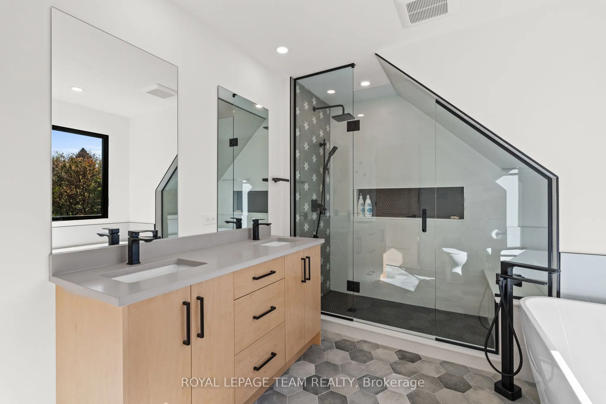 5575 South Sunset Drive