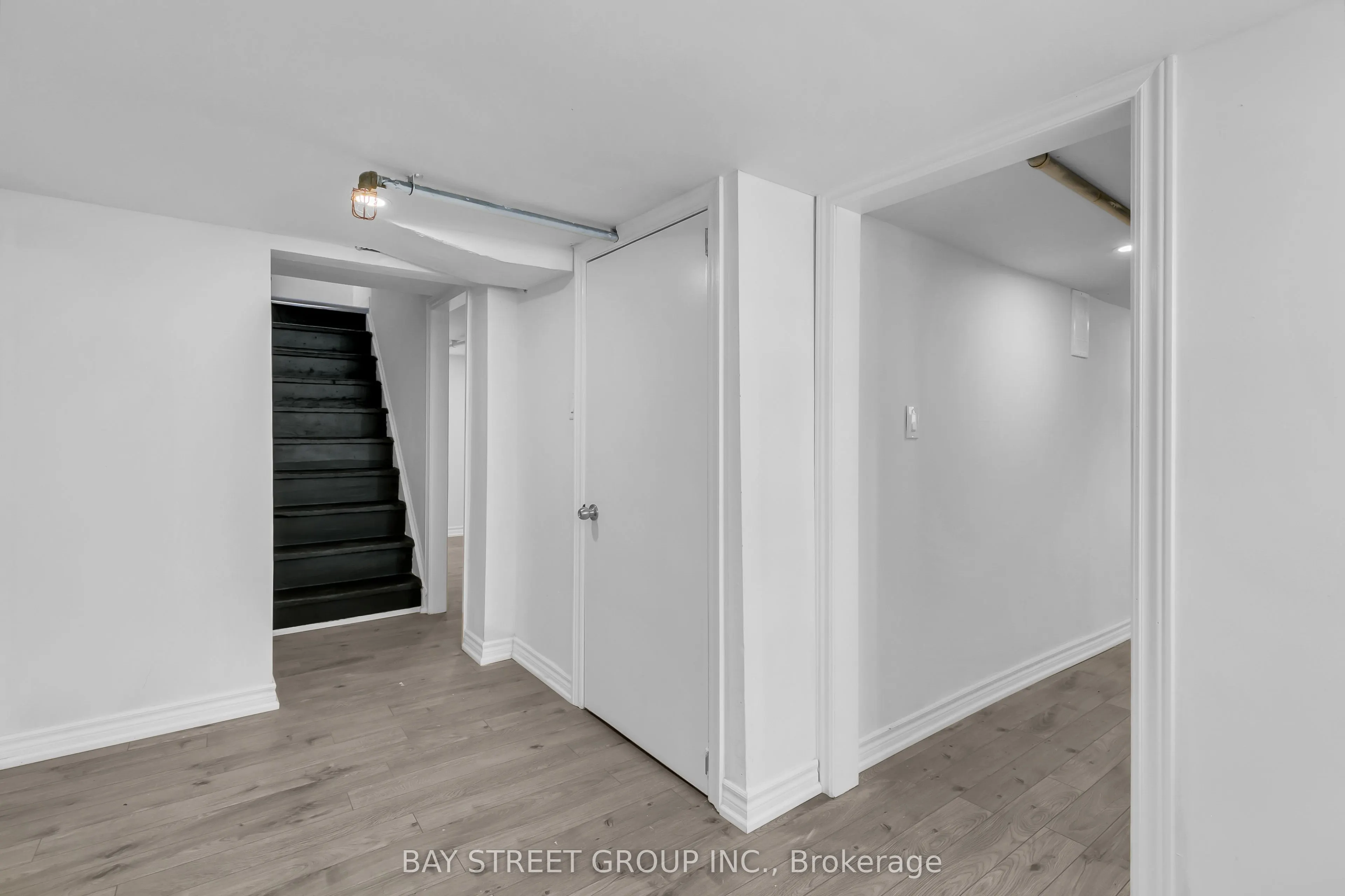280-282 Campbell Avenue