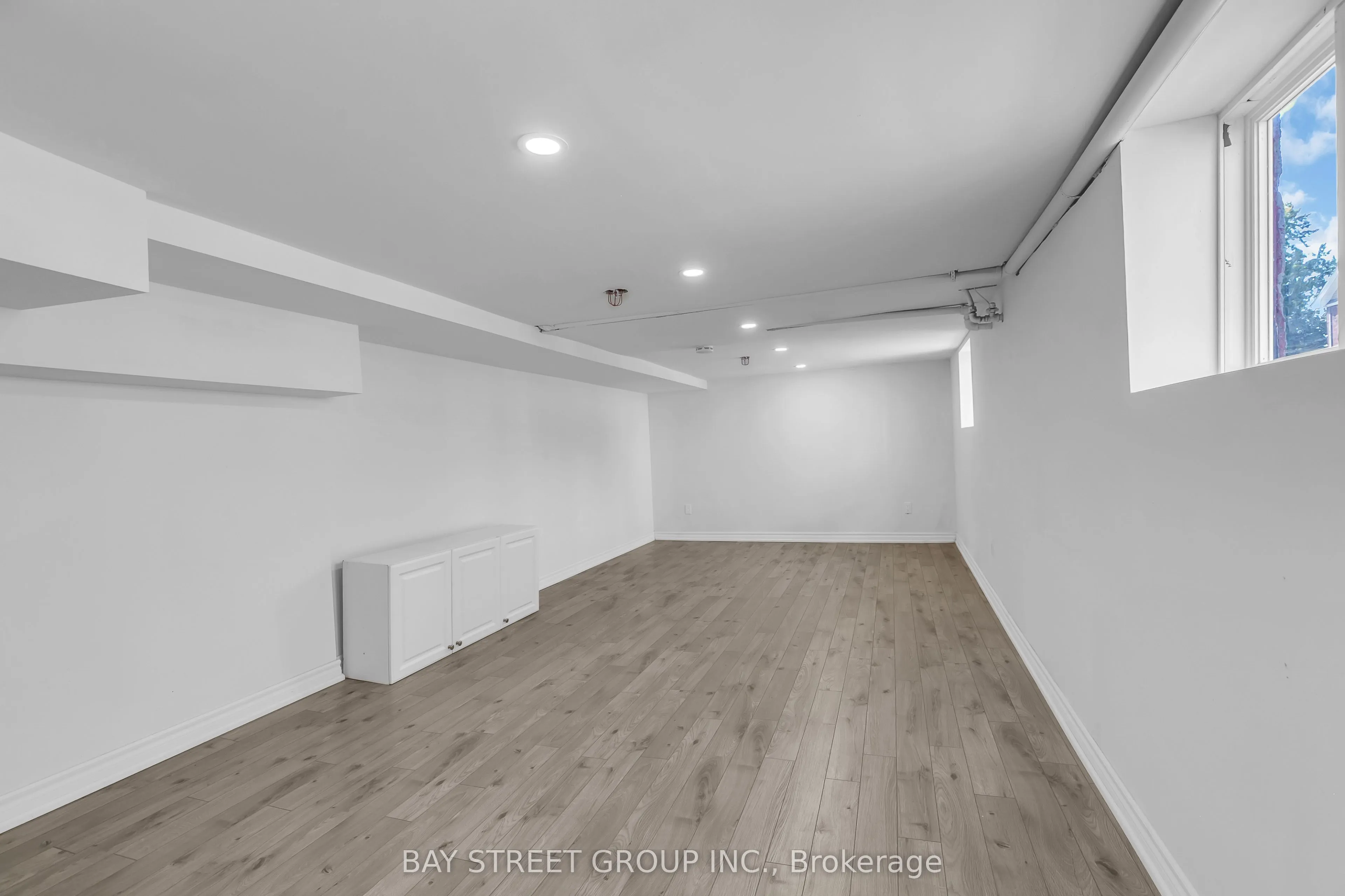 280-282 Campbell Avenue