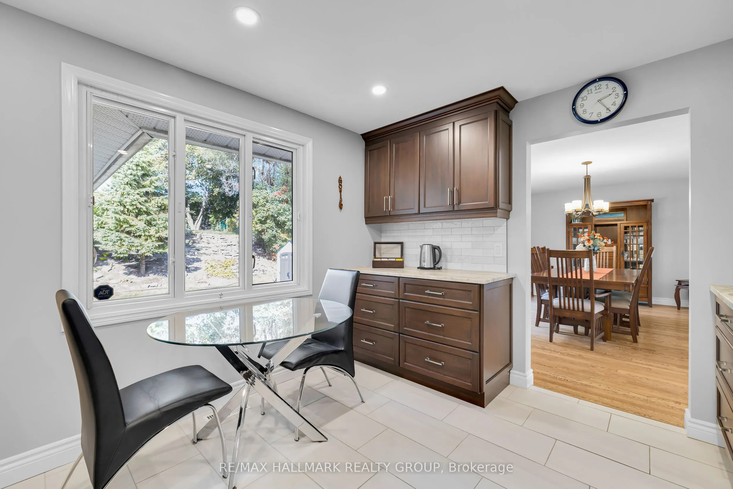 118 Queensline Drive