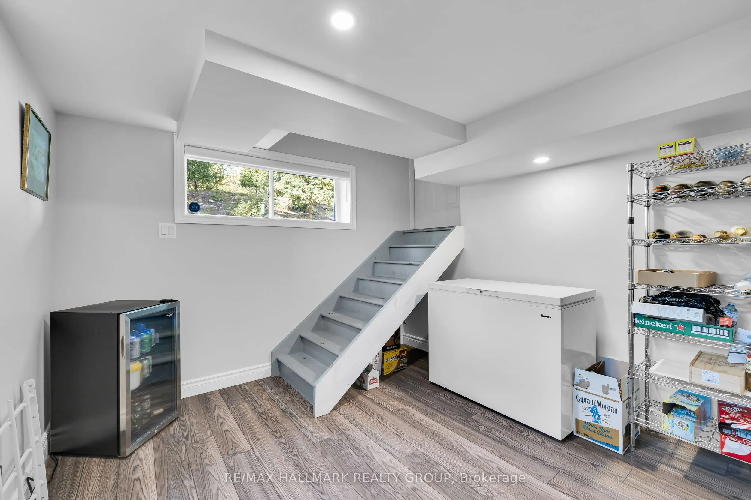 118 Queensline Drive
