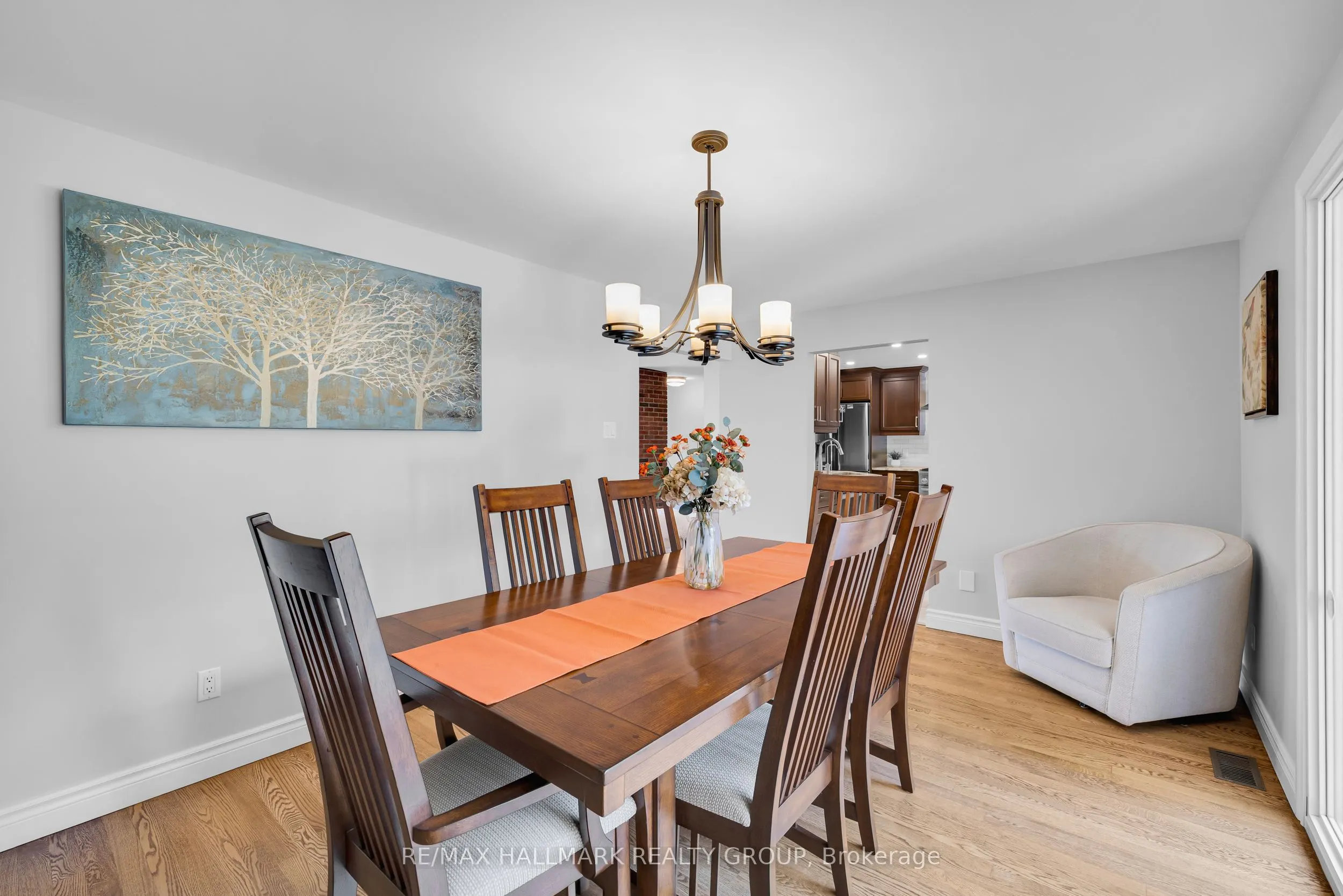 118 Queensline Drive