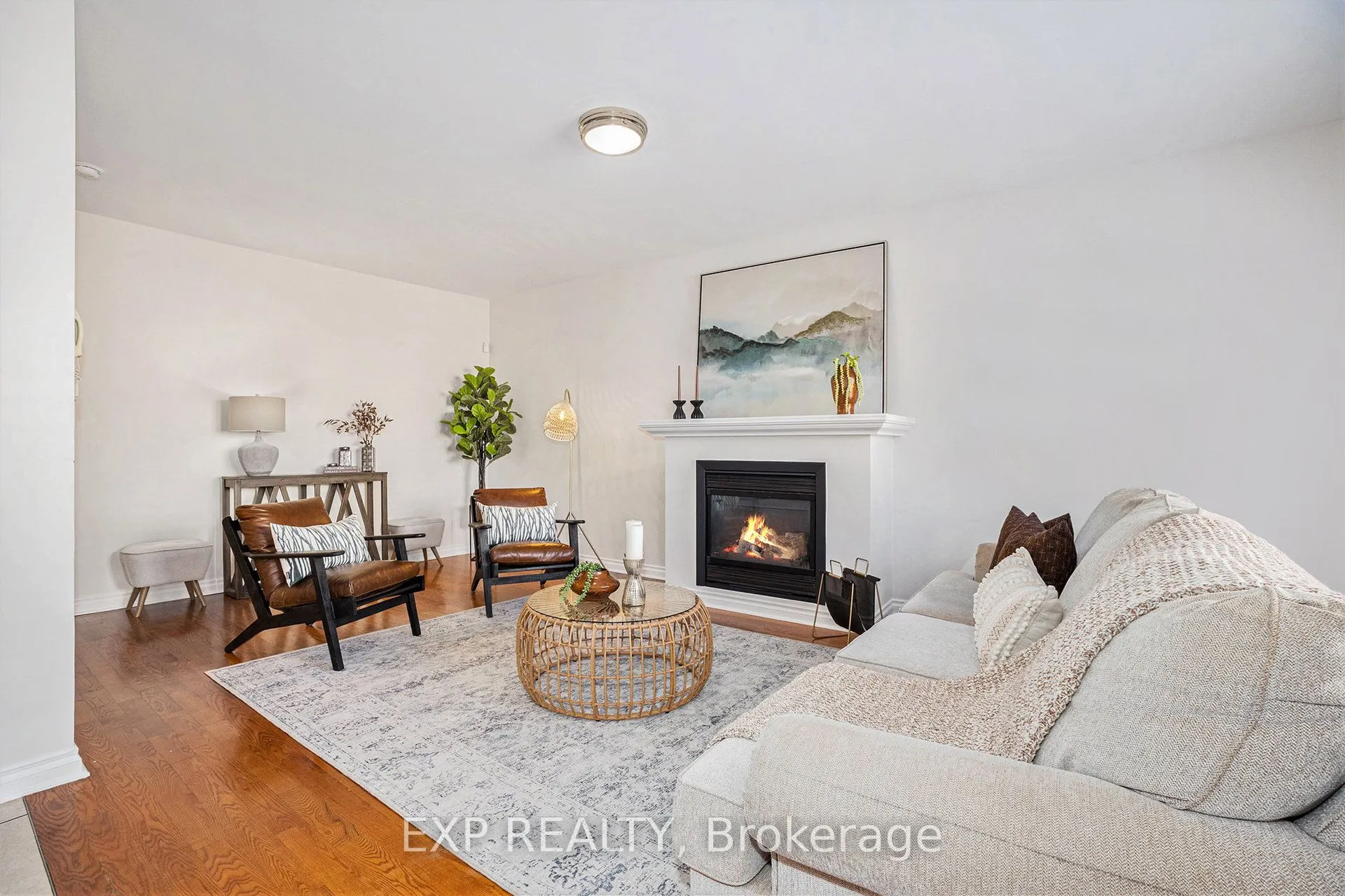 2400 Des Pruches Avenue