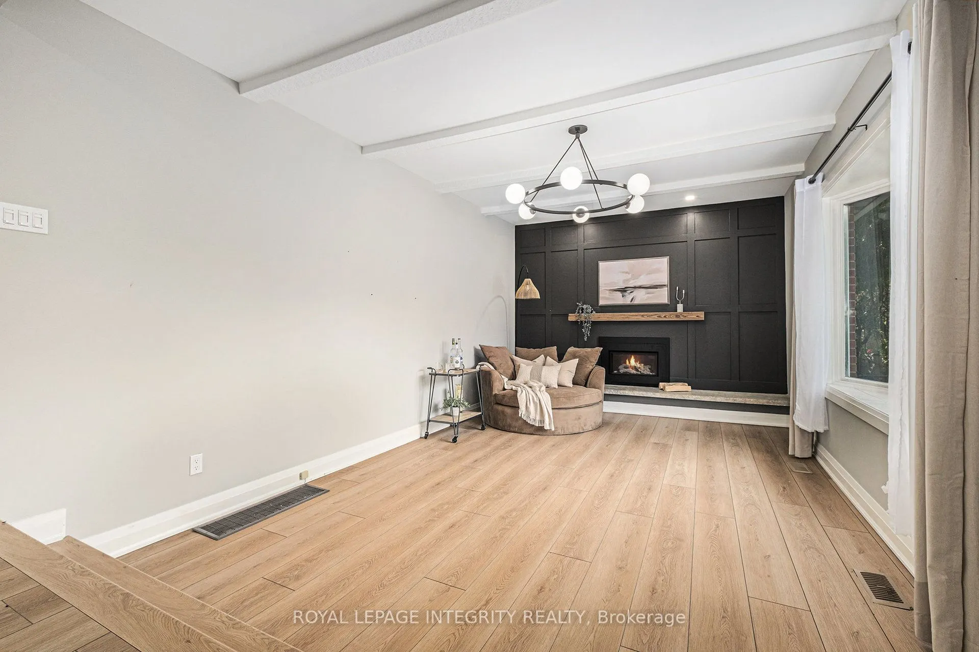 1843 Rideau Road