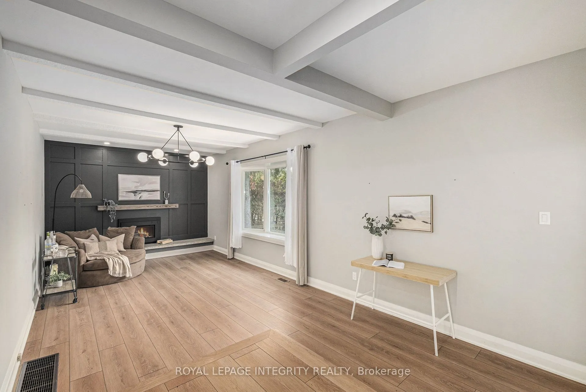 1843 Rideau Road