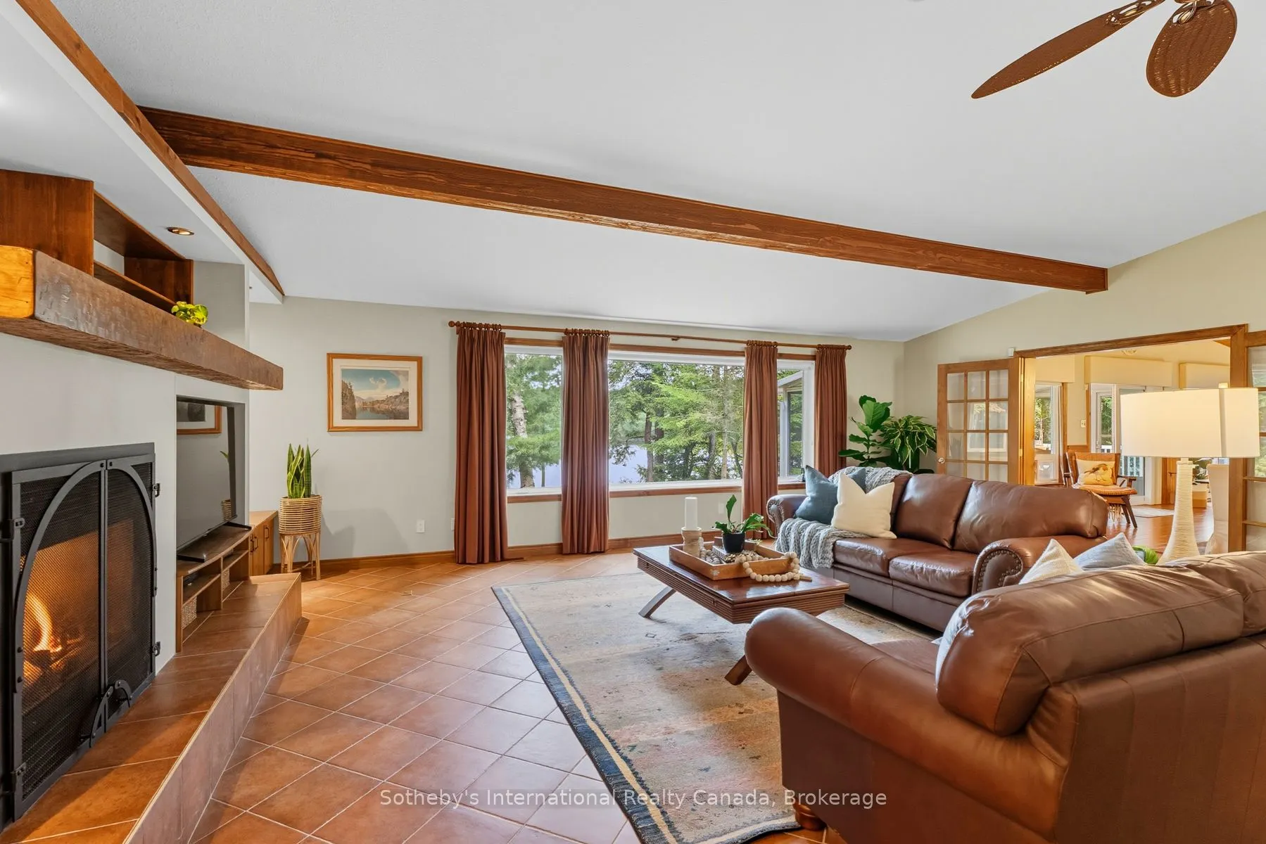 20 Fish Rock Road