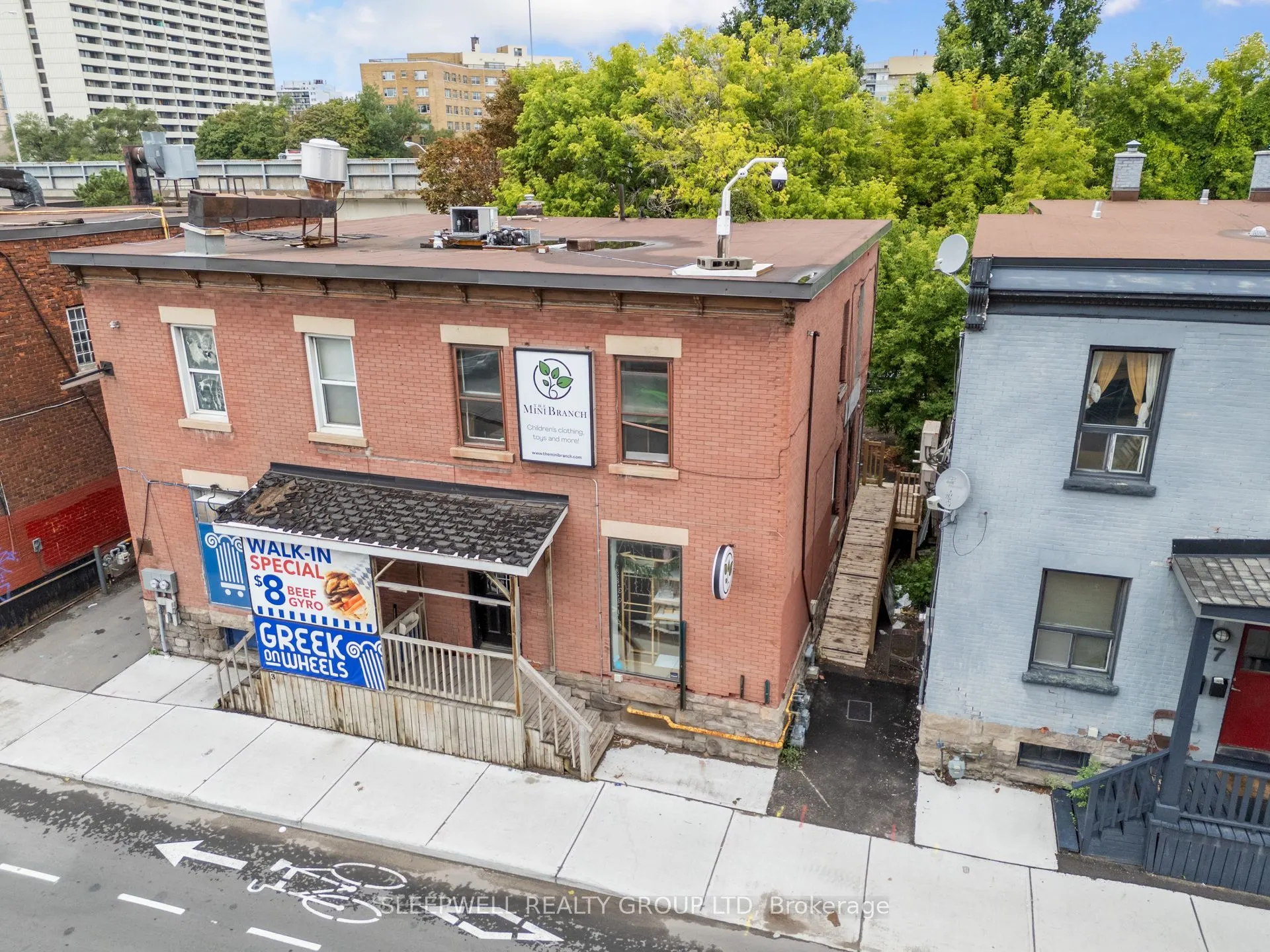 5 Hawthorne Avenue