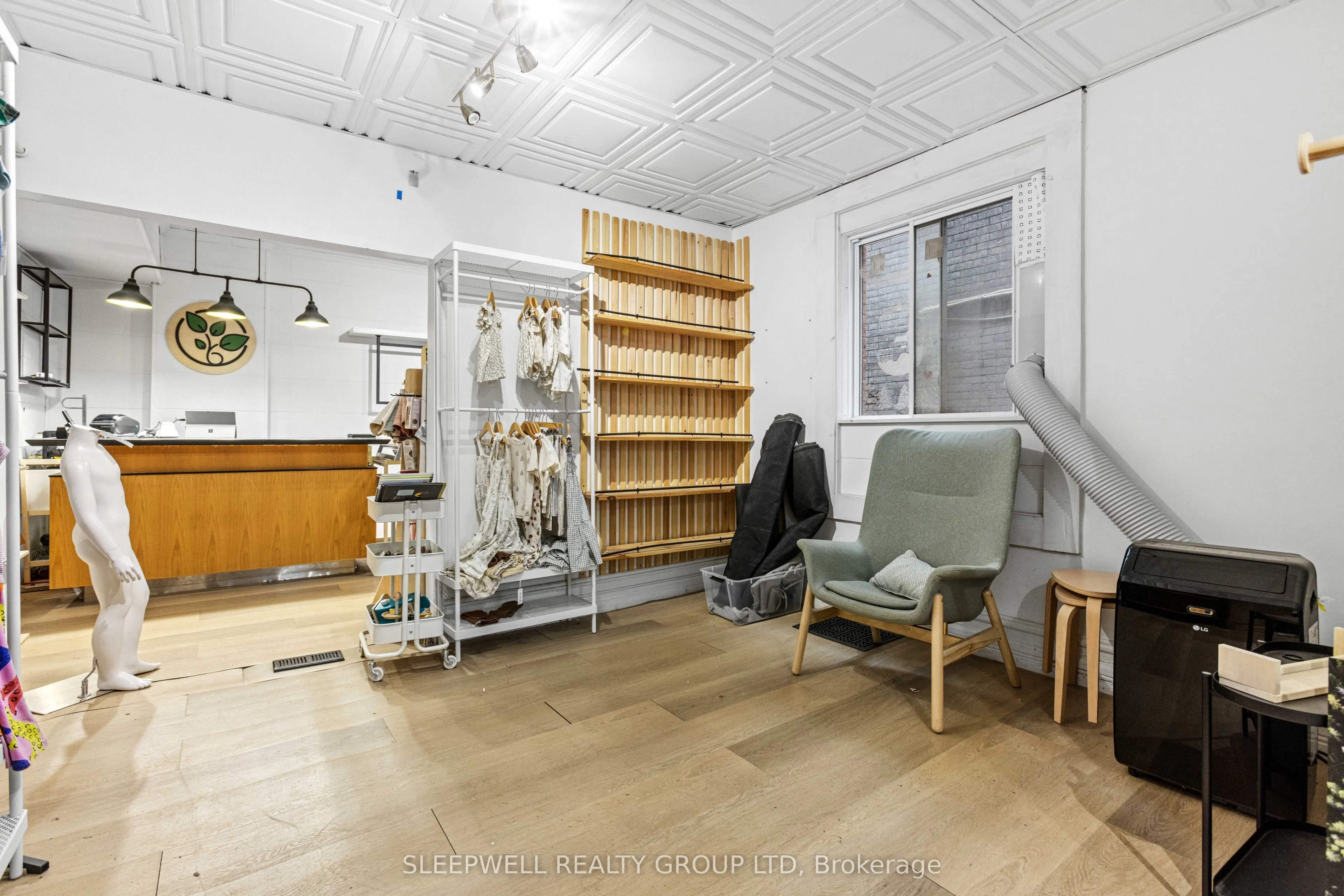 5 Hawthorne Avenue