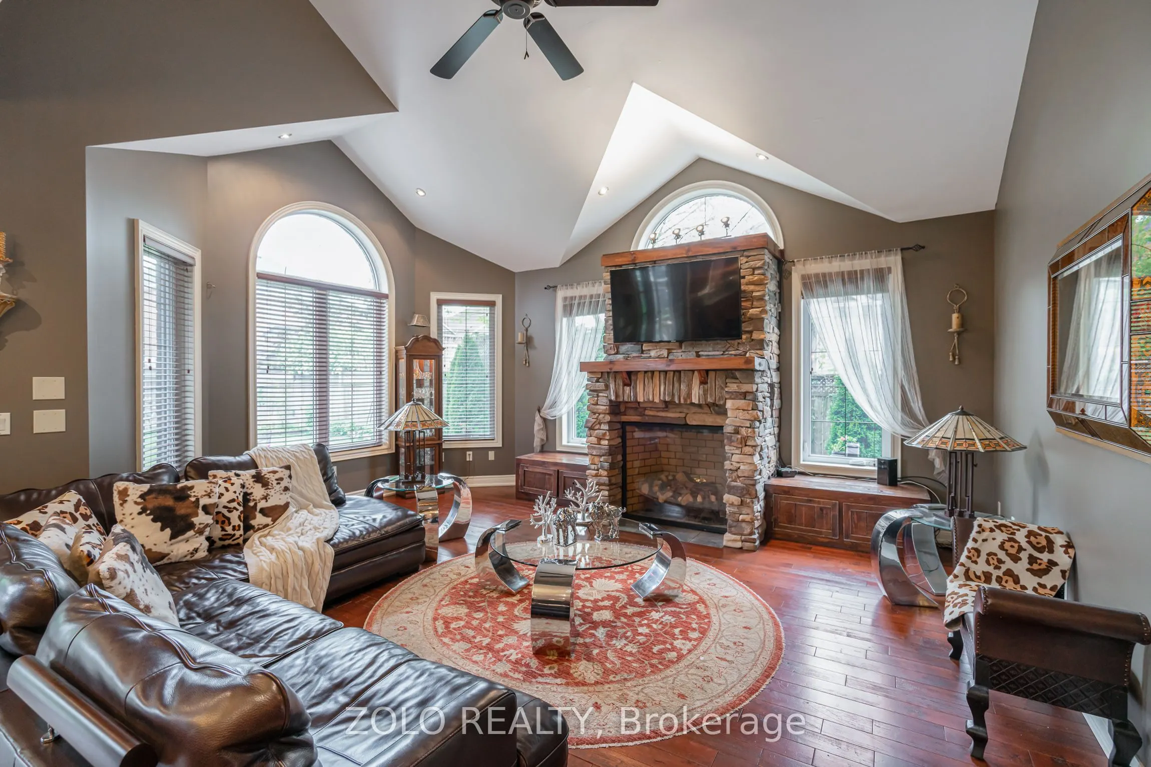 4658 Lyons Parkway