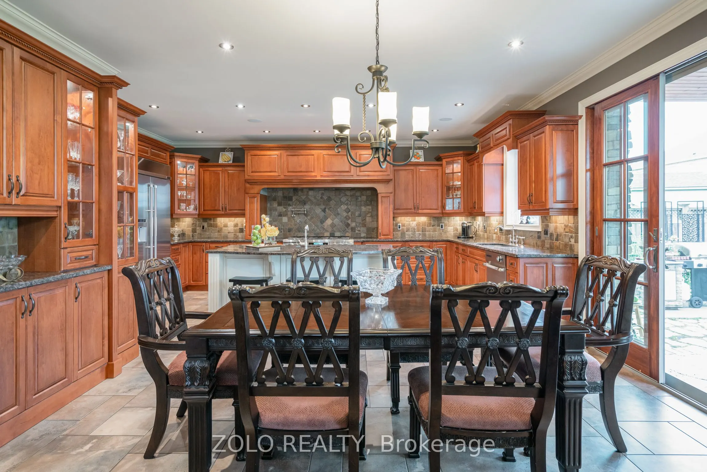 4658 Lyons Parkway