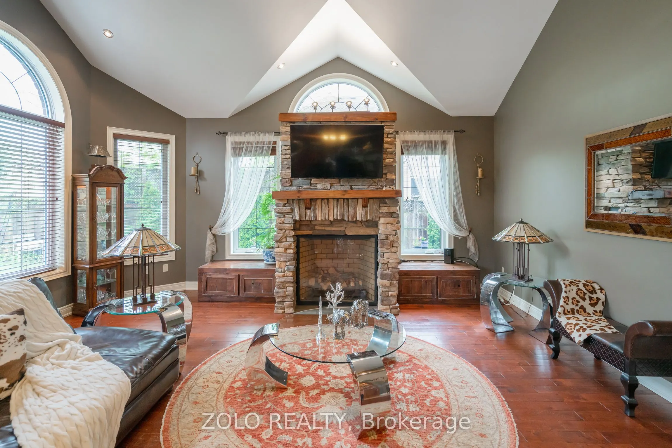 4658 Lyons Parkway