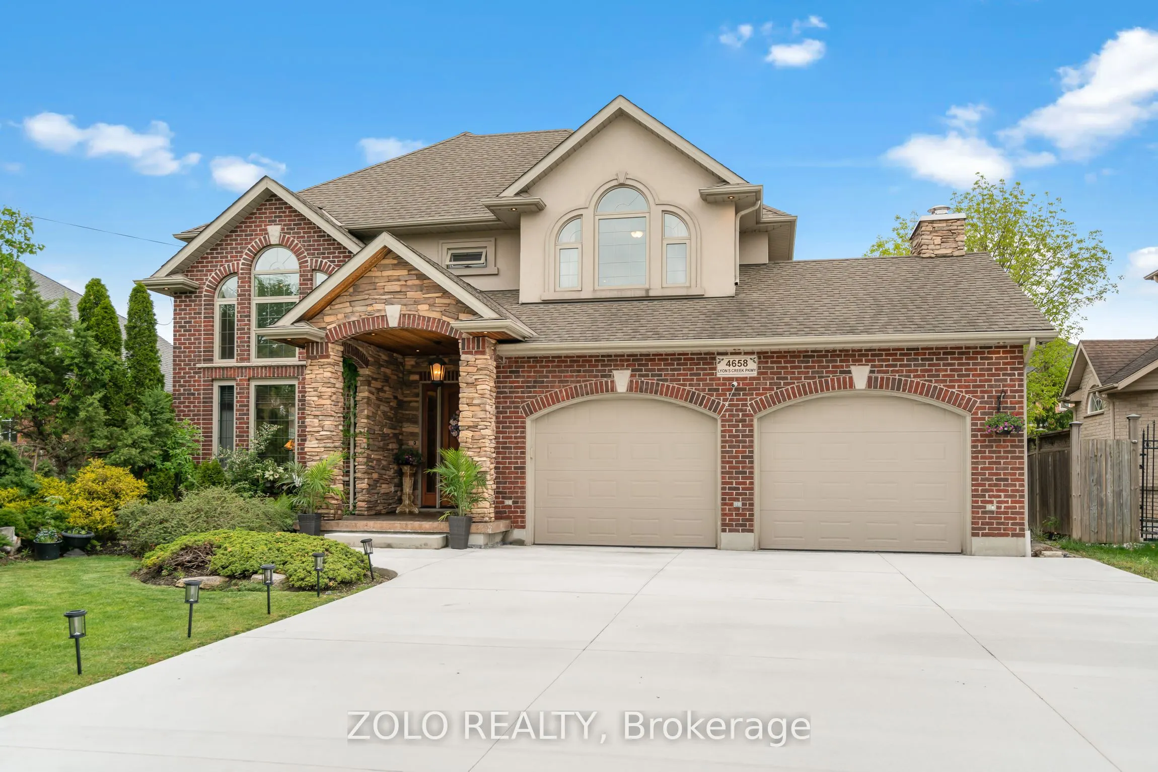 4658 Lyons Parkway