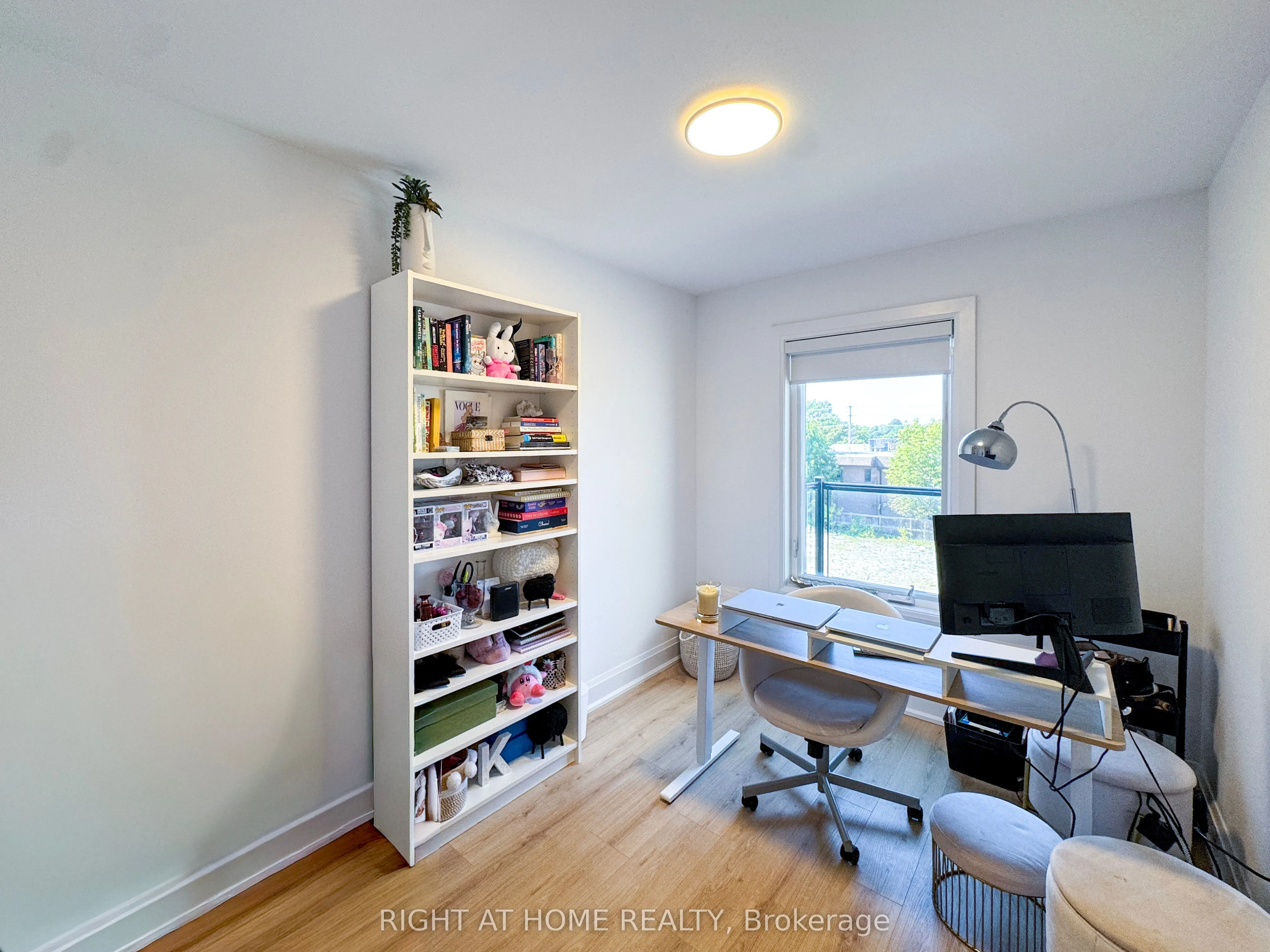 292 VINE Street, #23