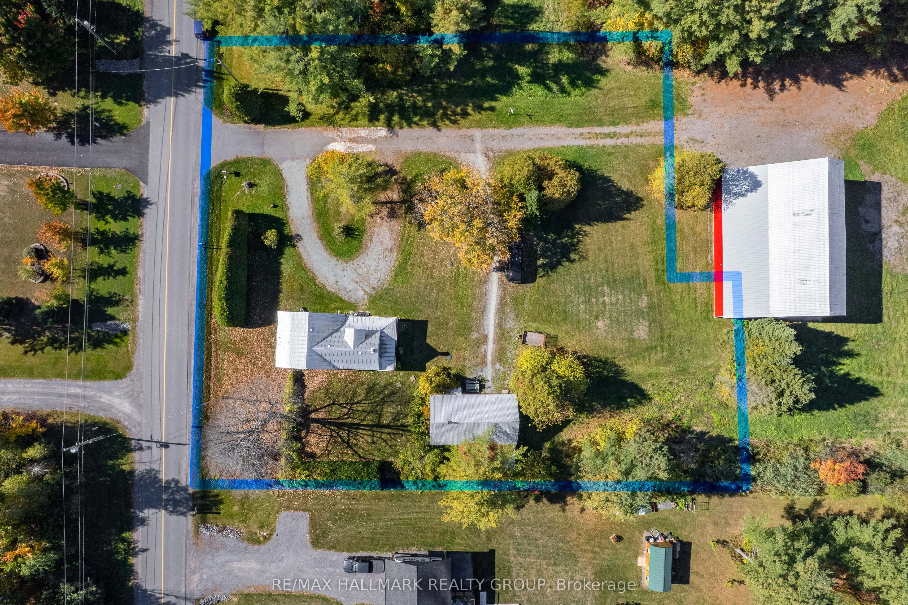 1677 Ste Anne Road