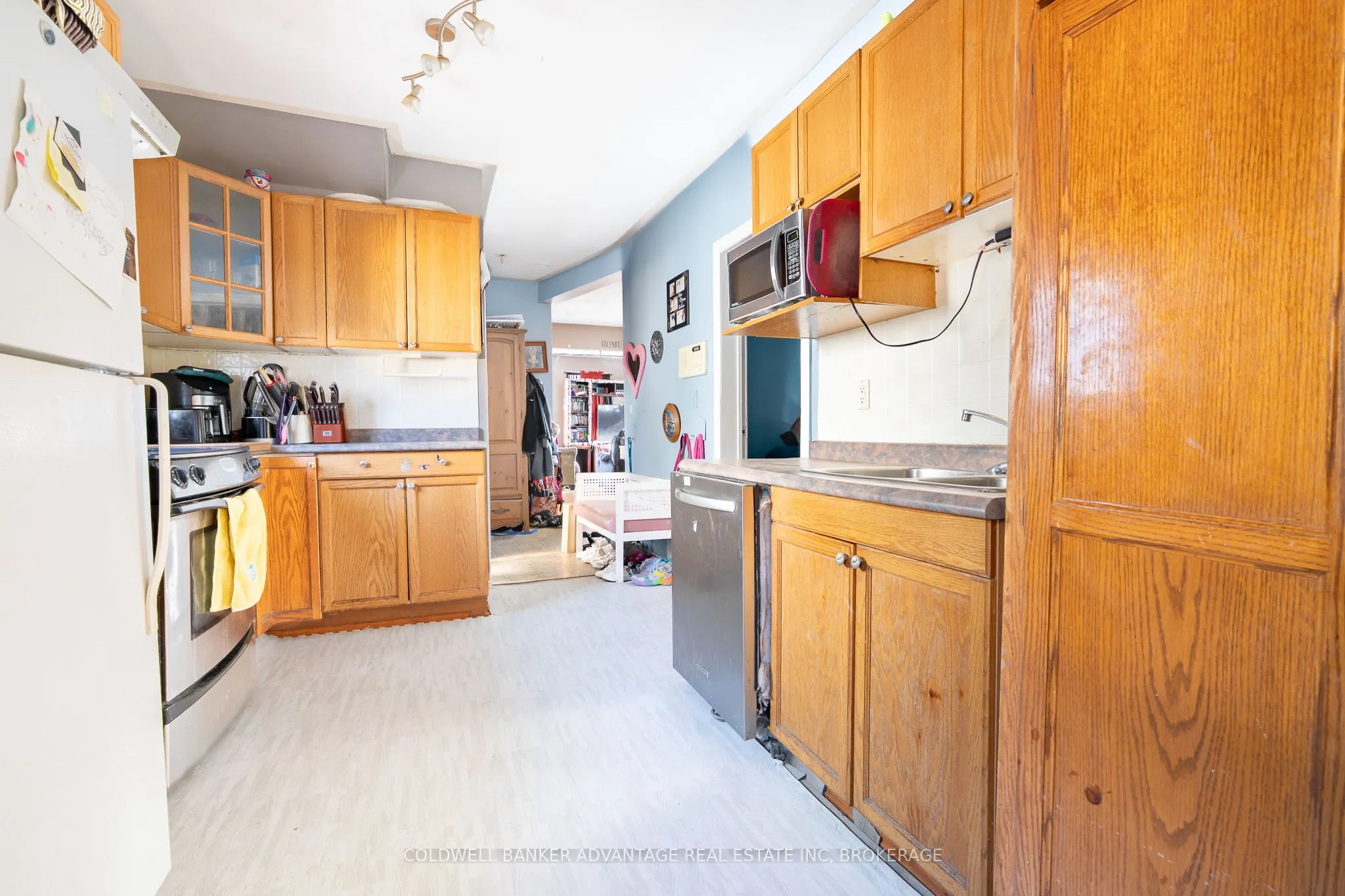 4674 Ryerson Crescent