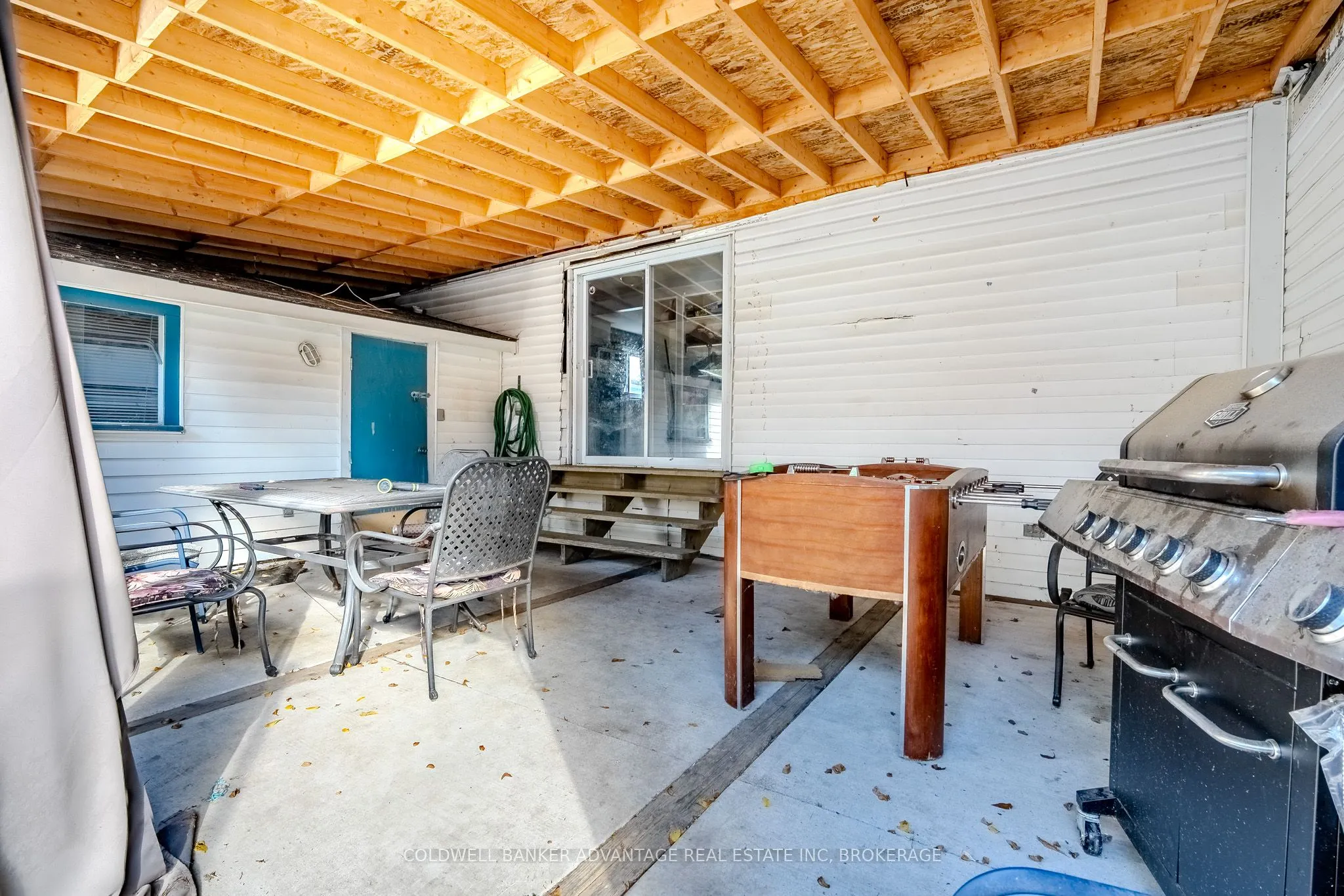 4674 Ryerson Crescent