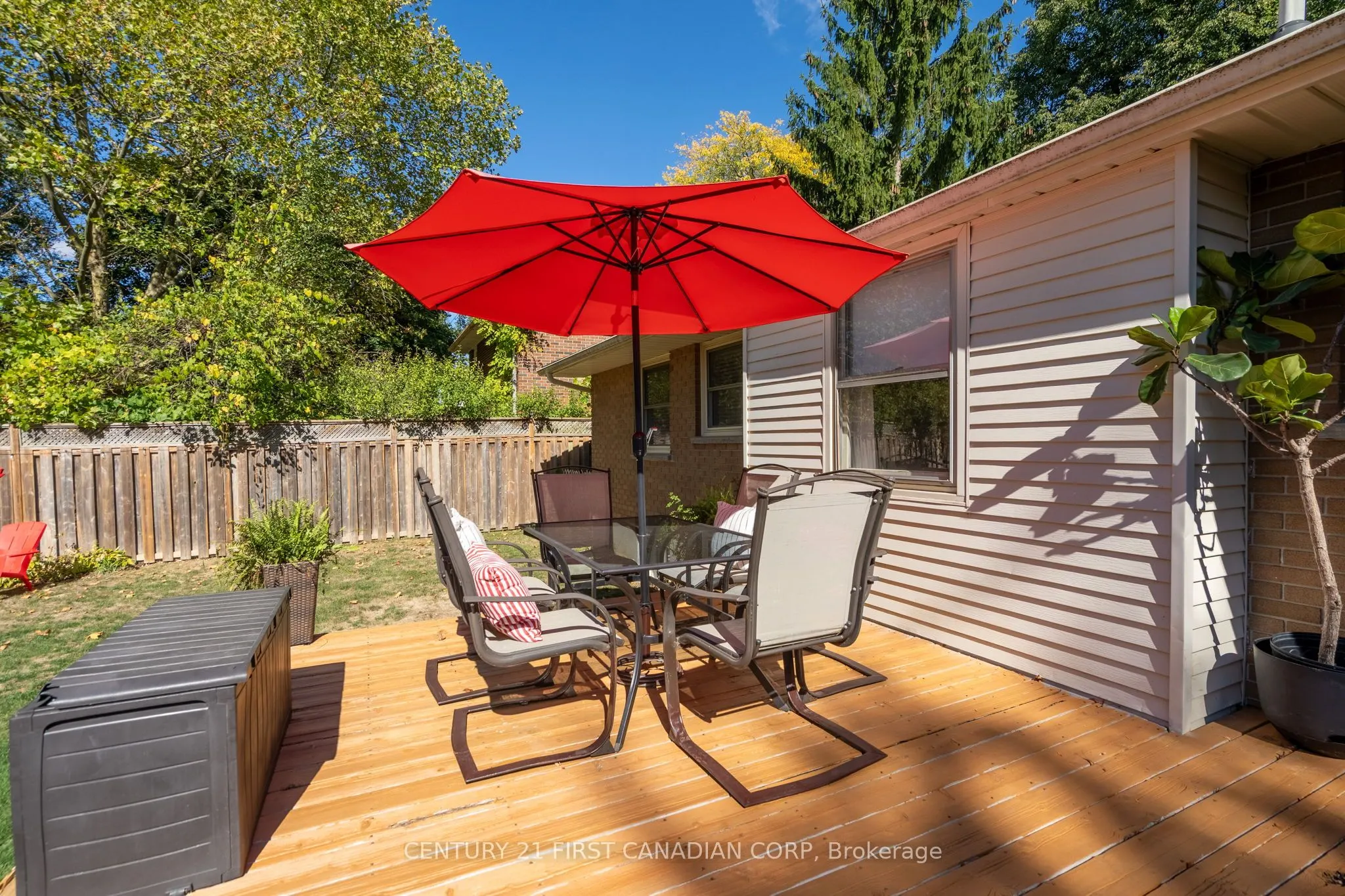 86 Mcleod Crescent