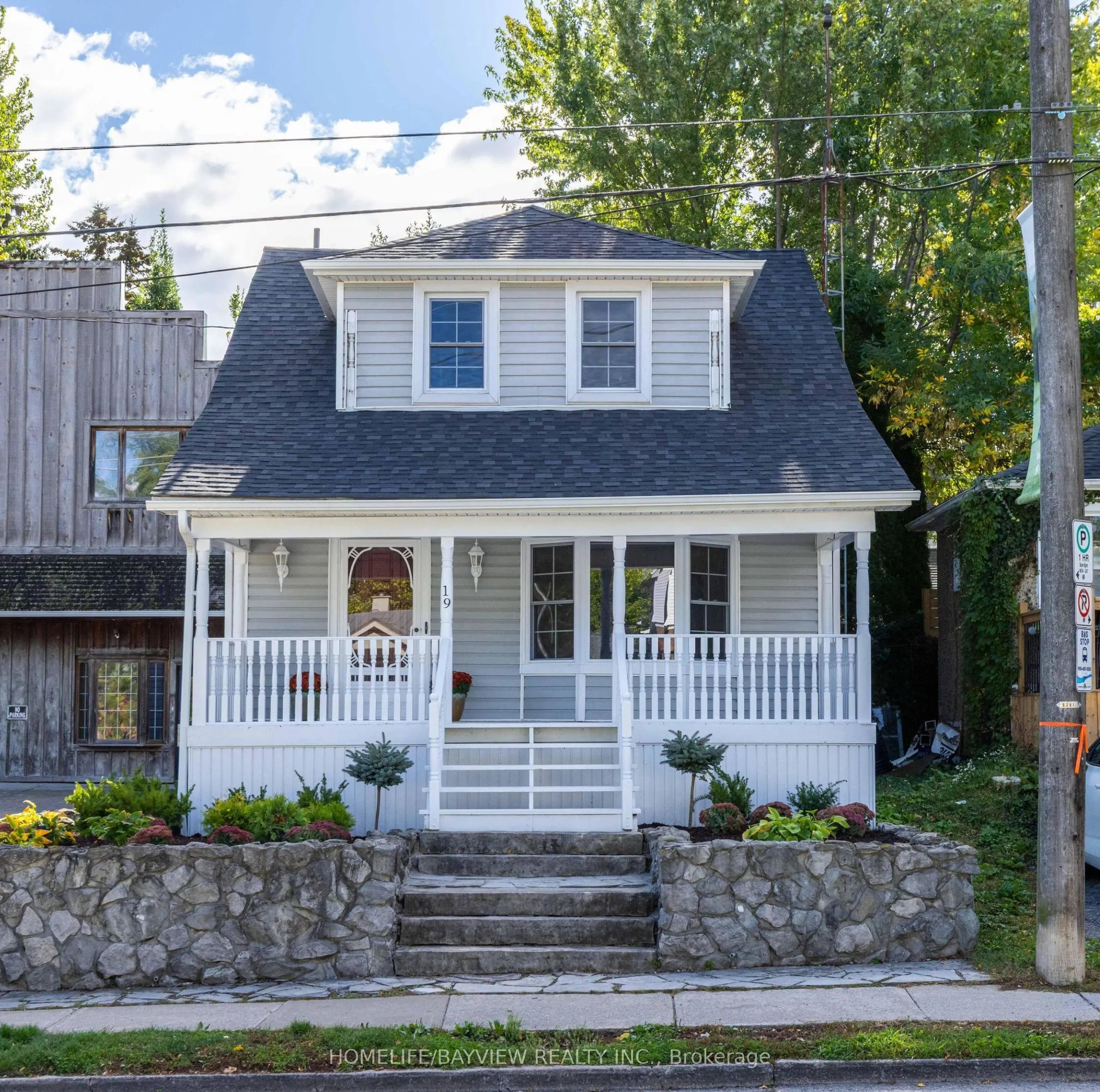 19 Main Street