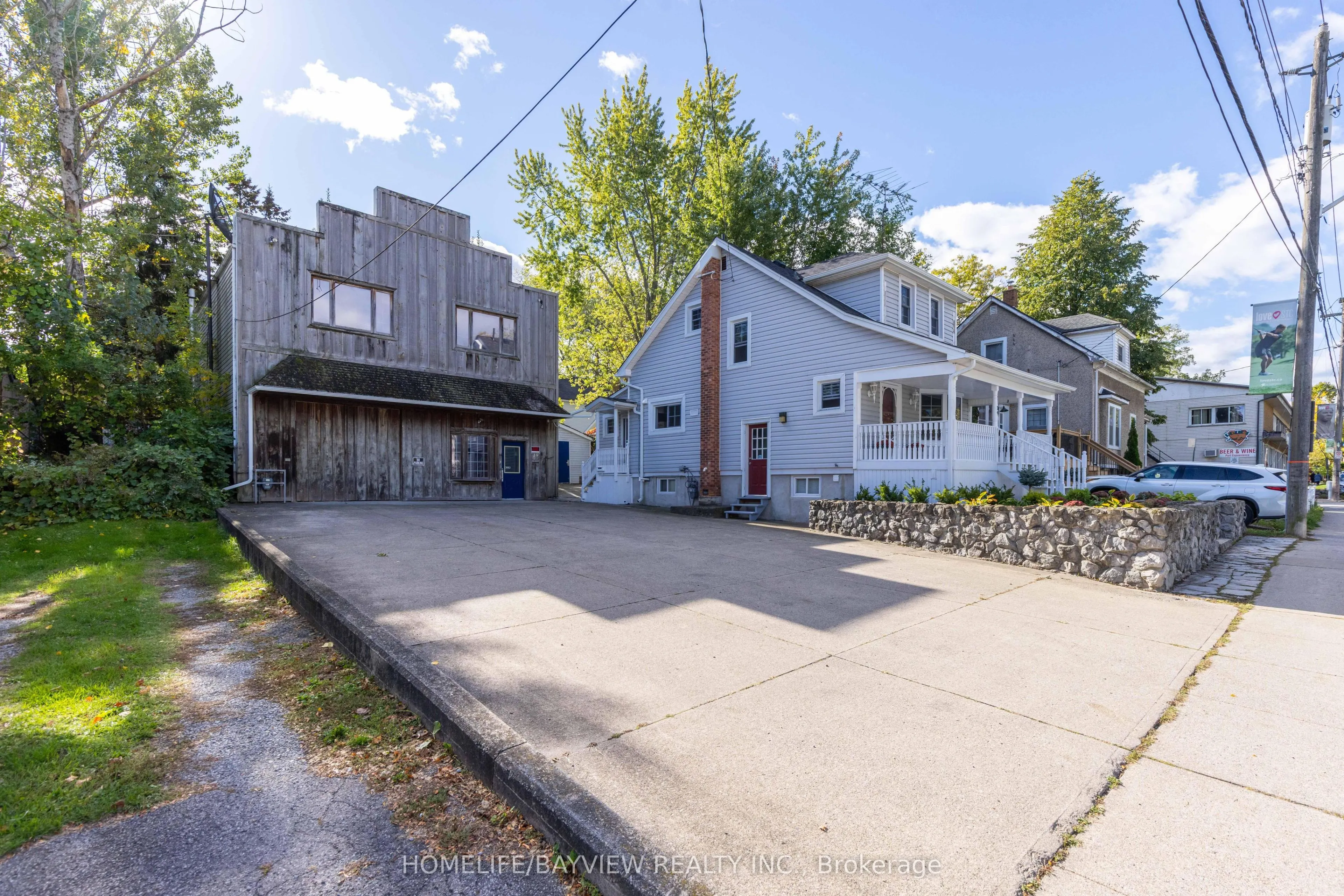 19 Main Street