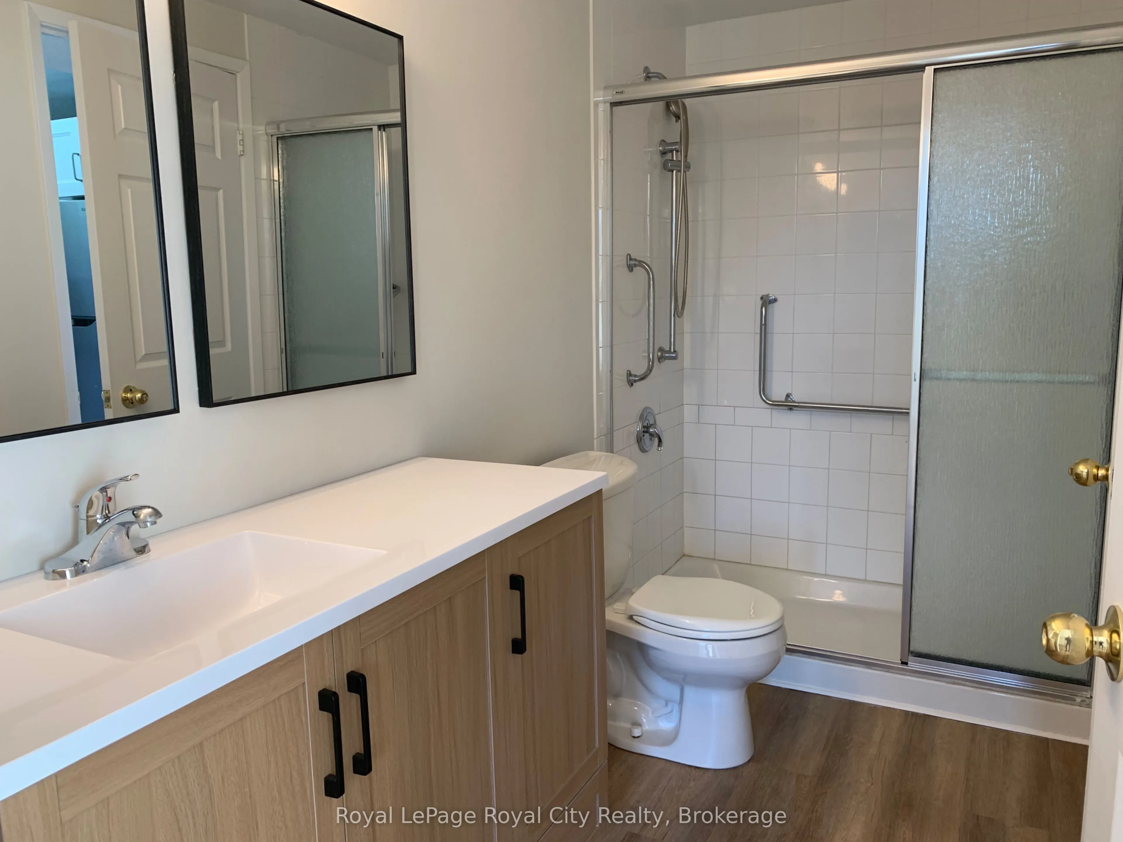 105 Bagot Street, #301