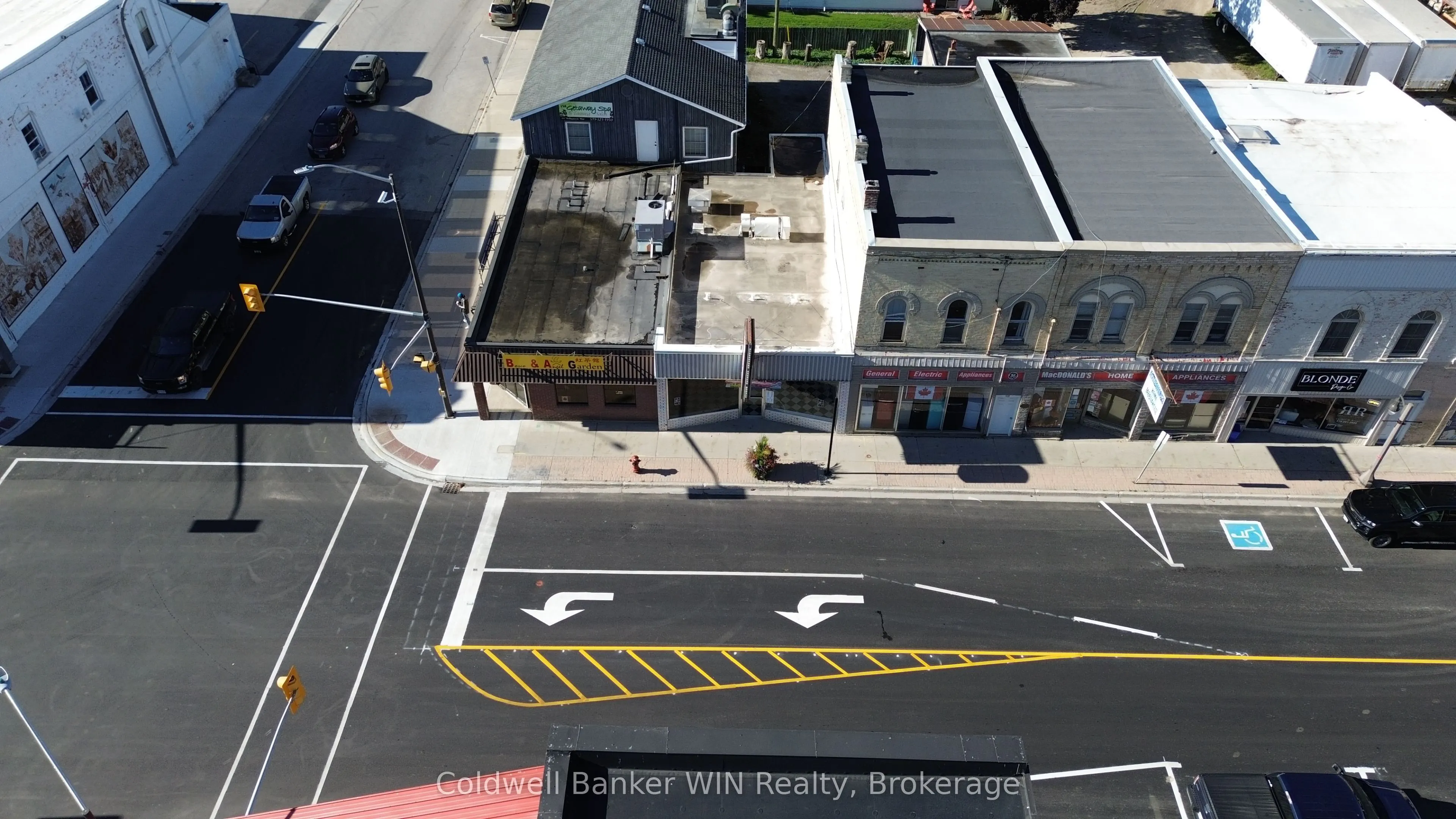 103 Main Street N