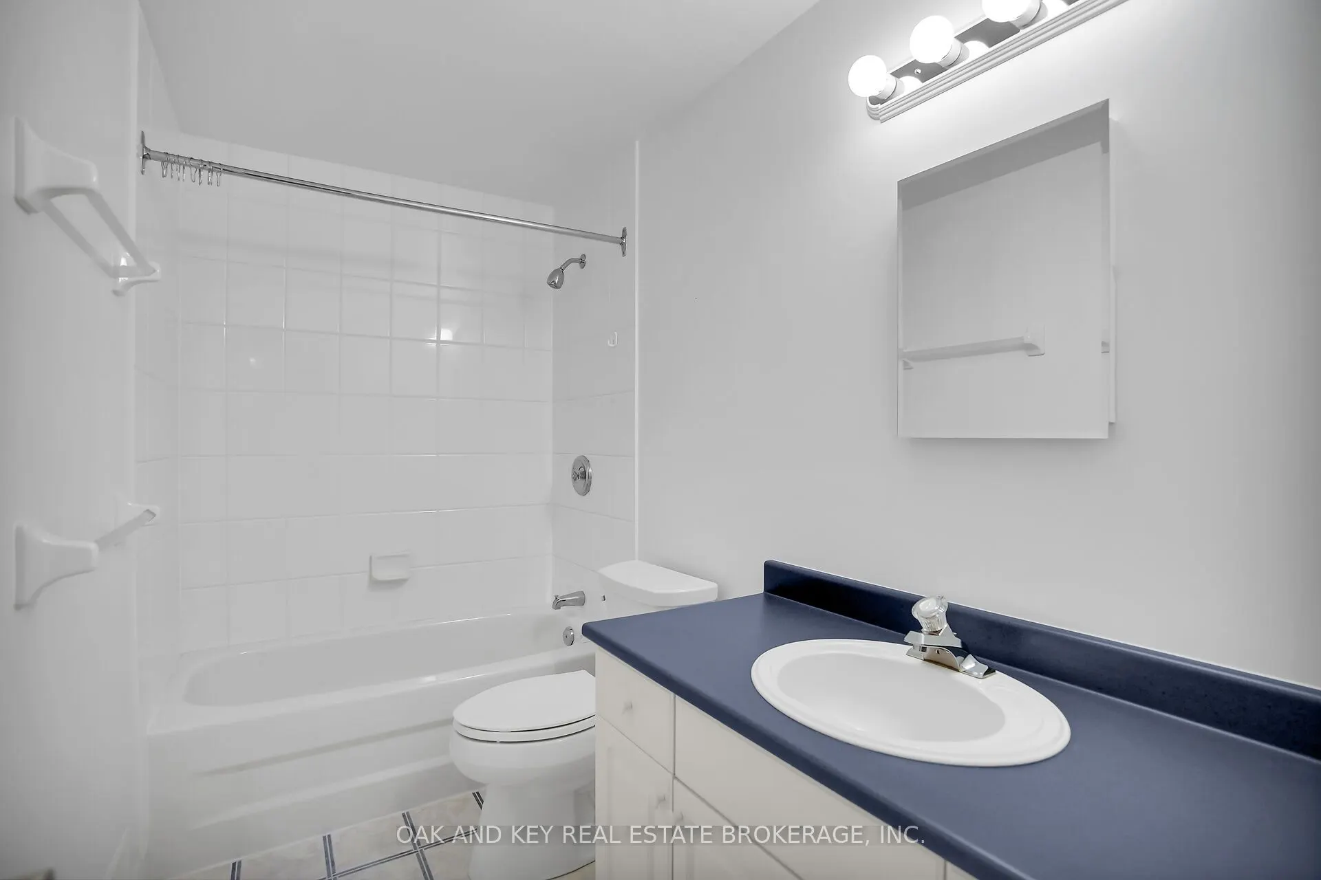 38 Quinella Place, #38