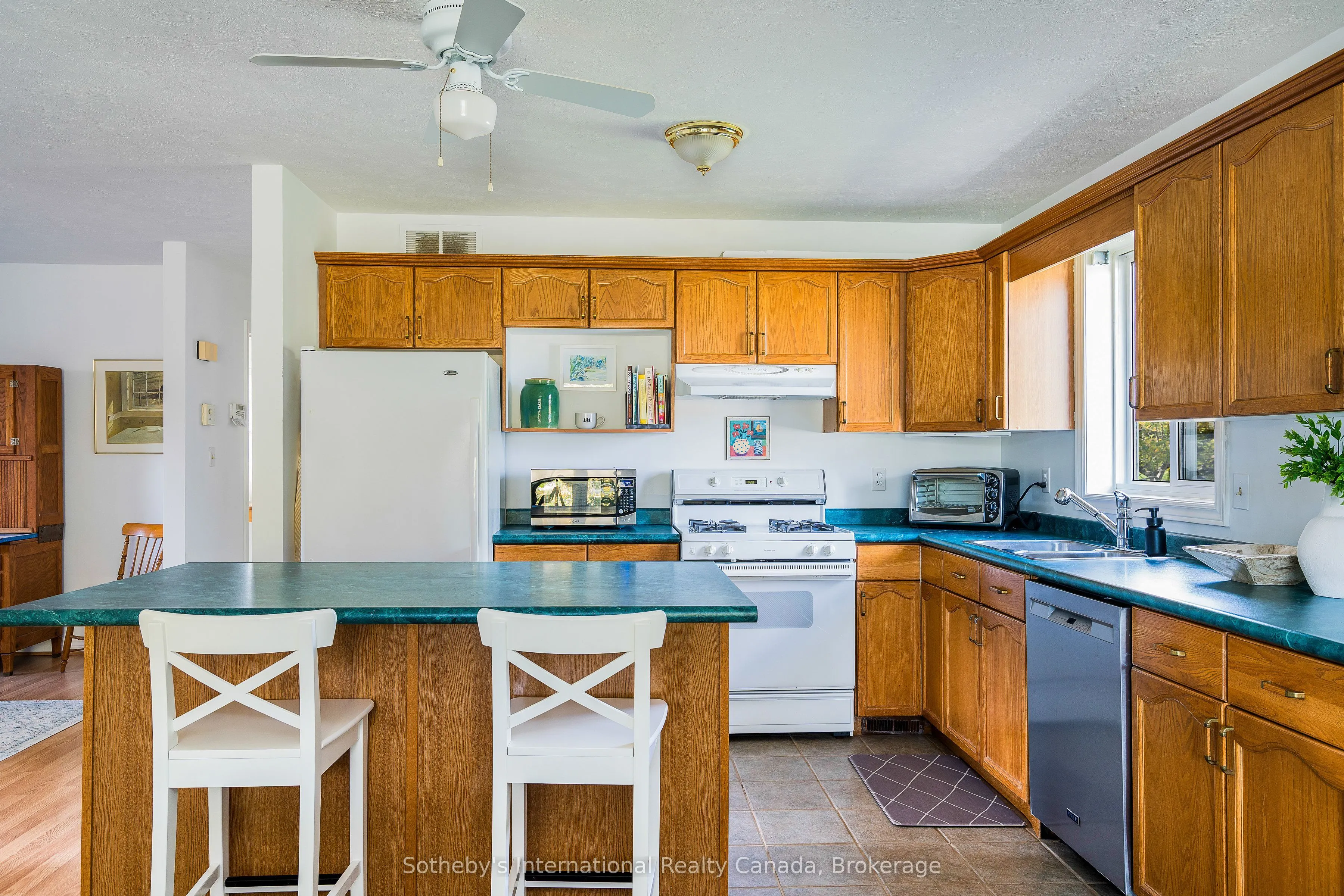 26 Country Crescent