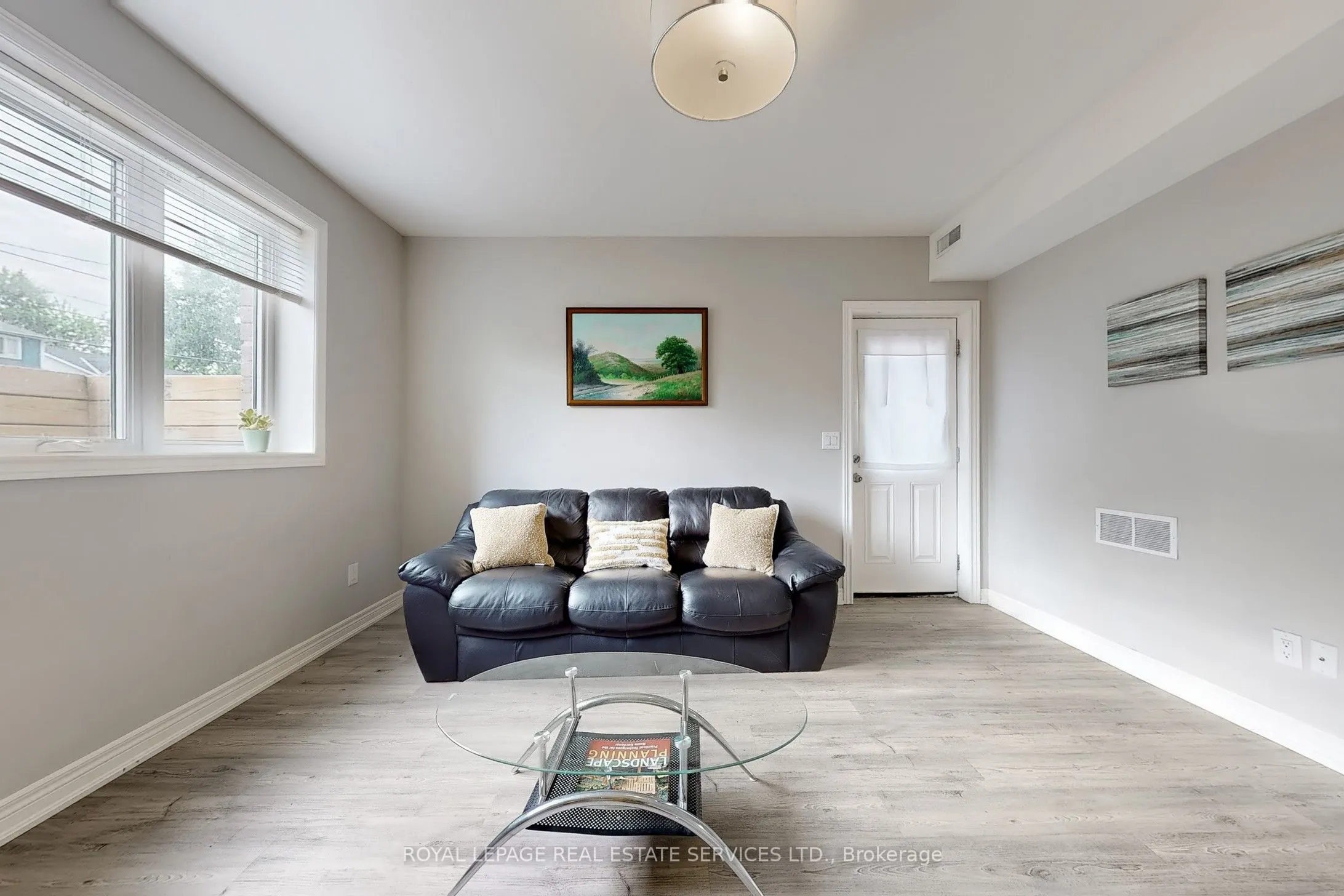 89 Louth Street