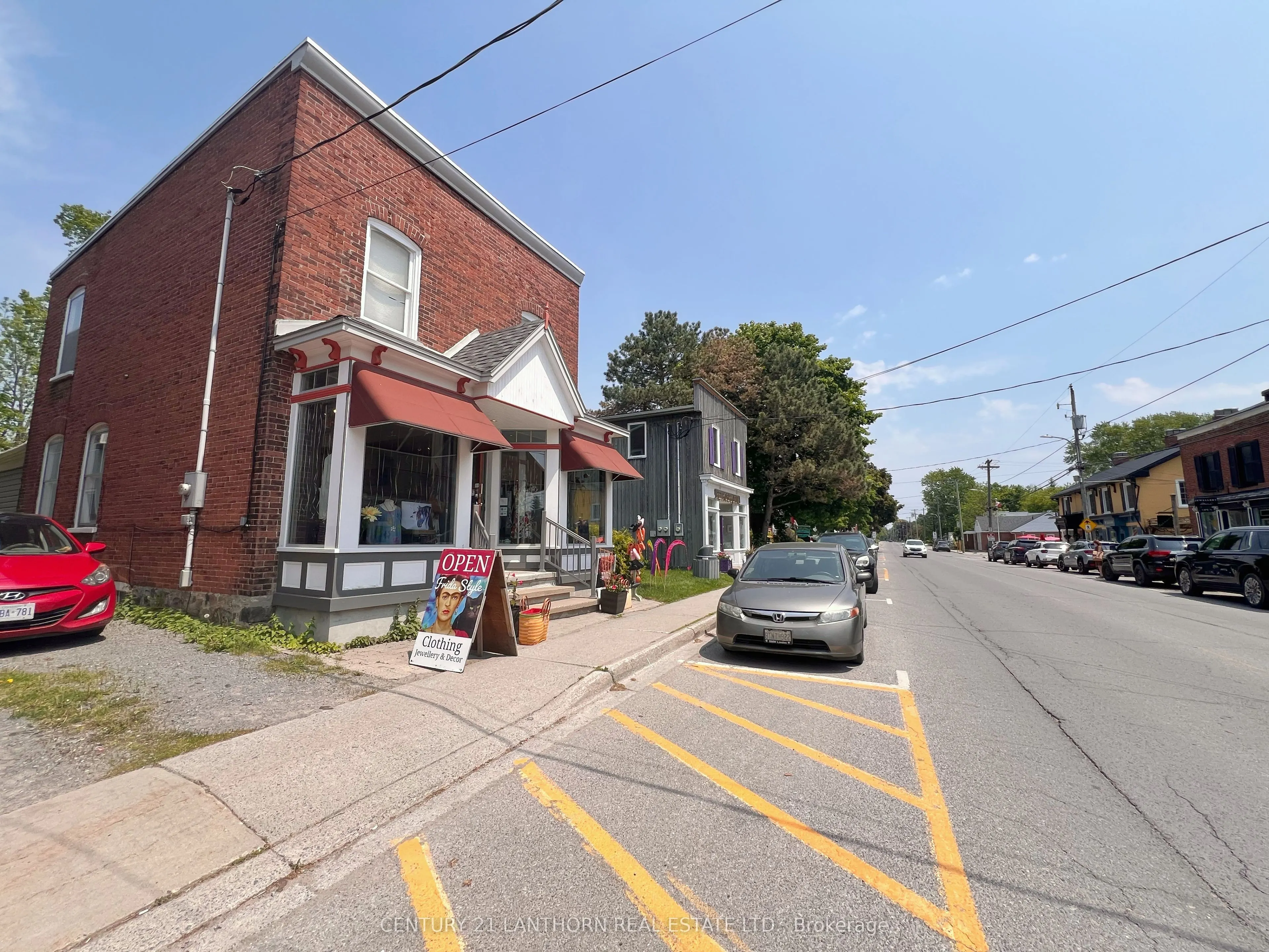 282 Bloomfield Main Street