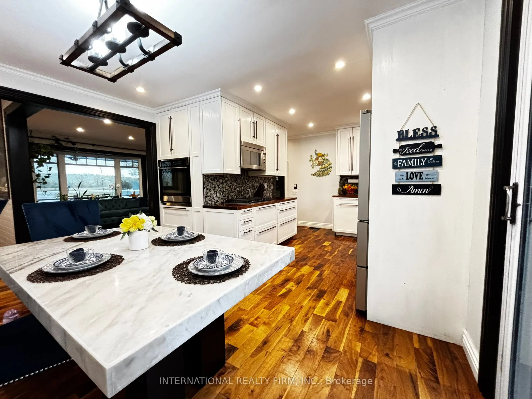 9364 Wellington Rd 124