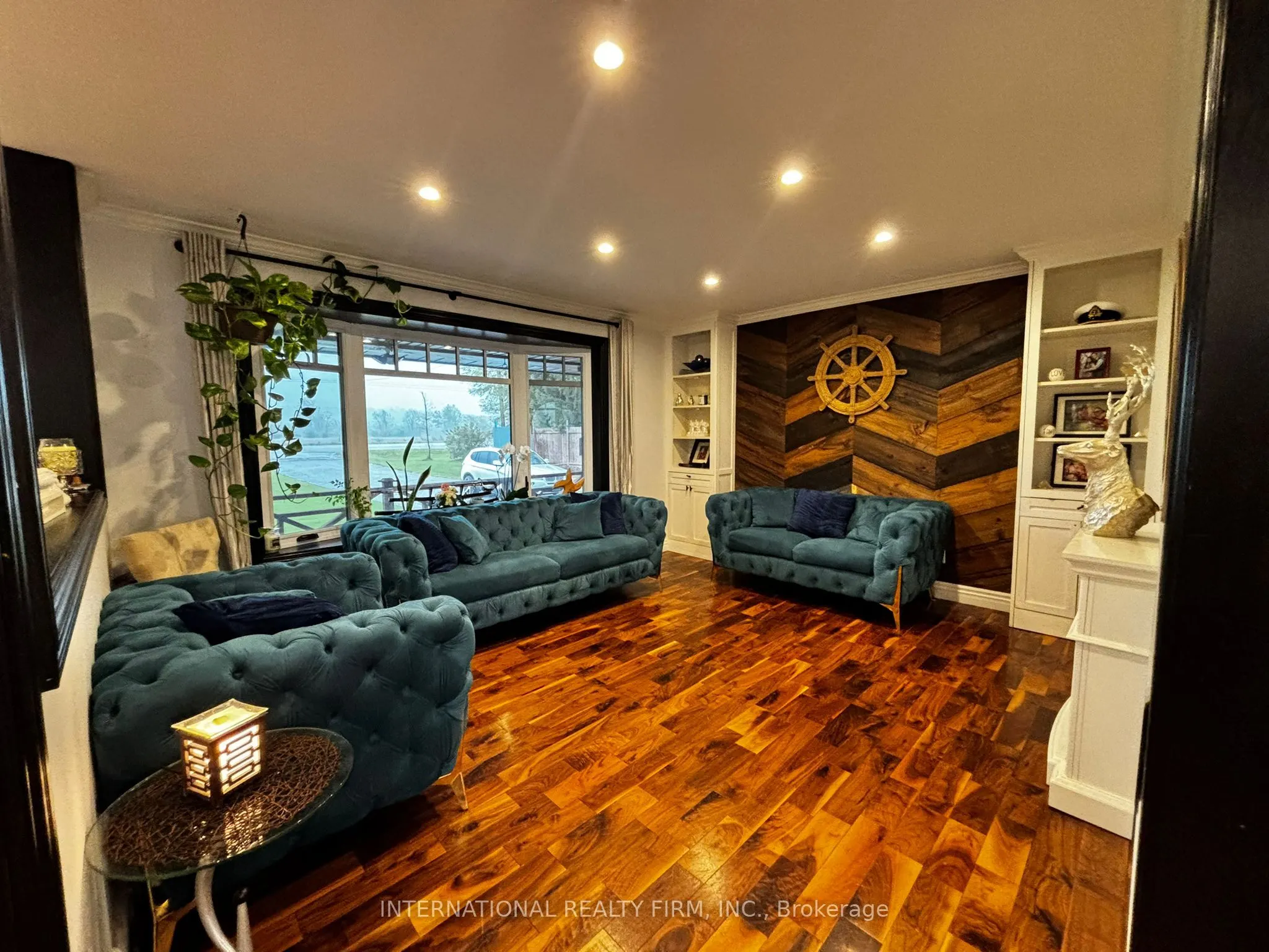 9364 Wellington Rd 124