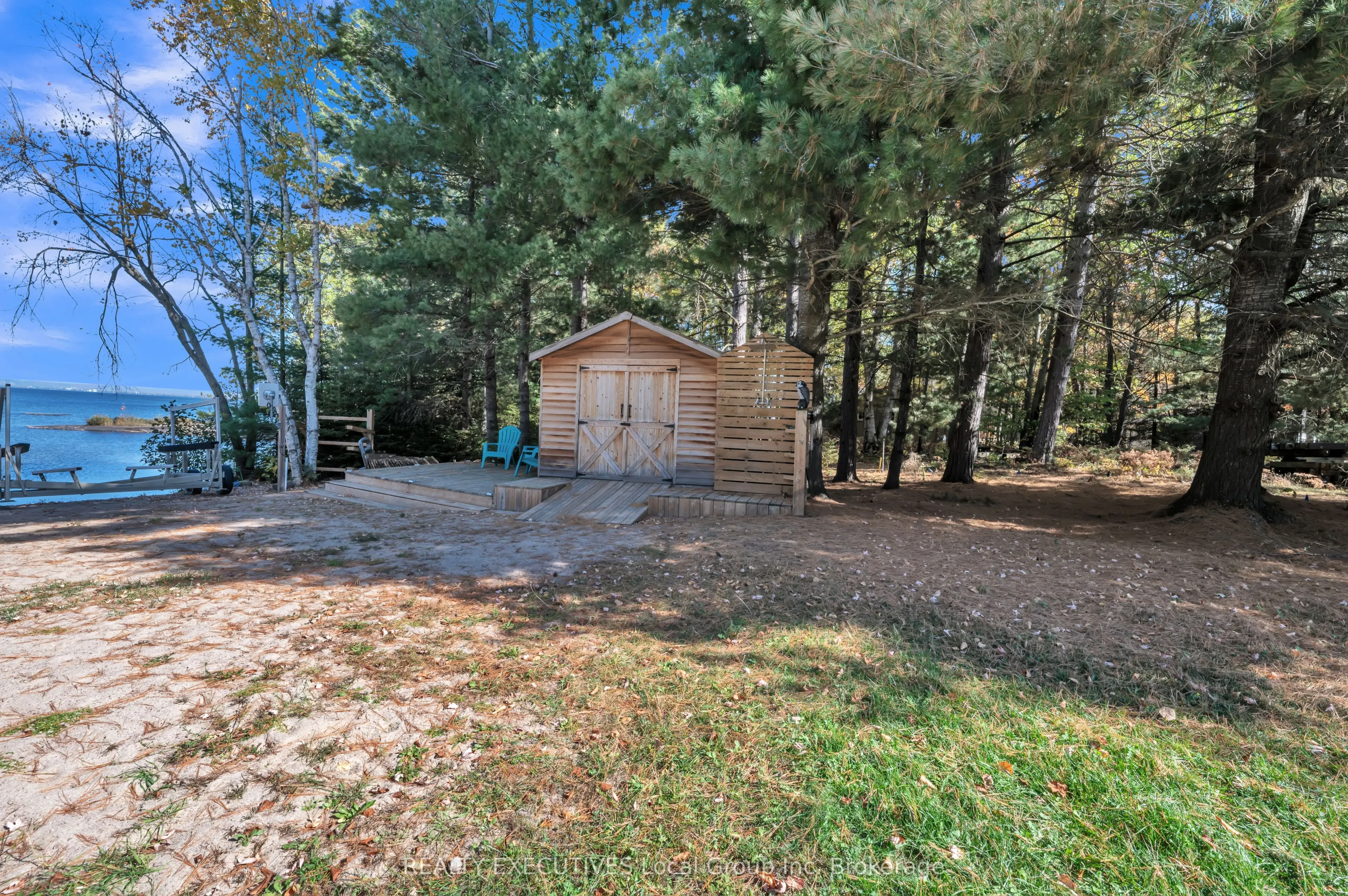 34 SUNRISE BAY Drive
