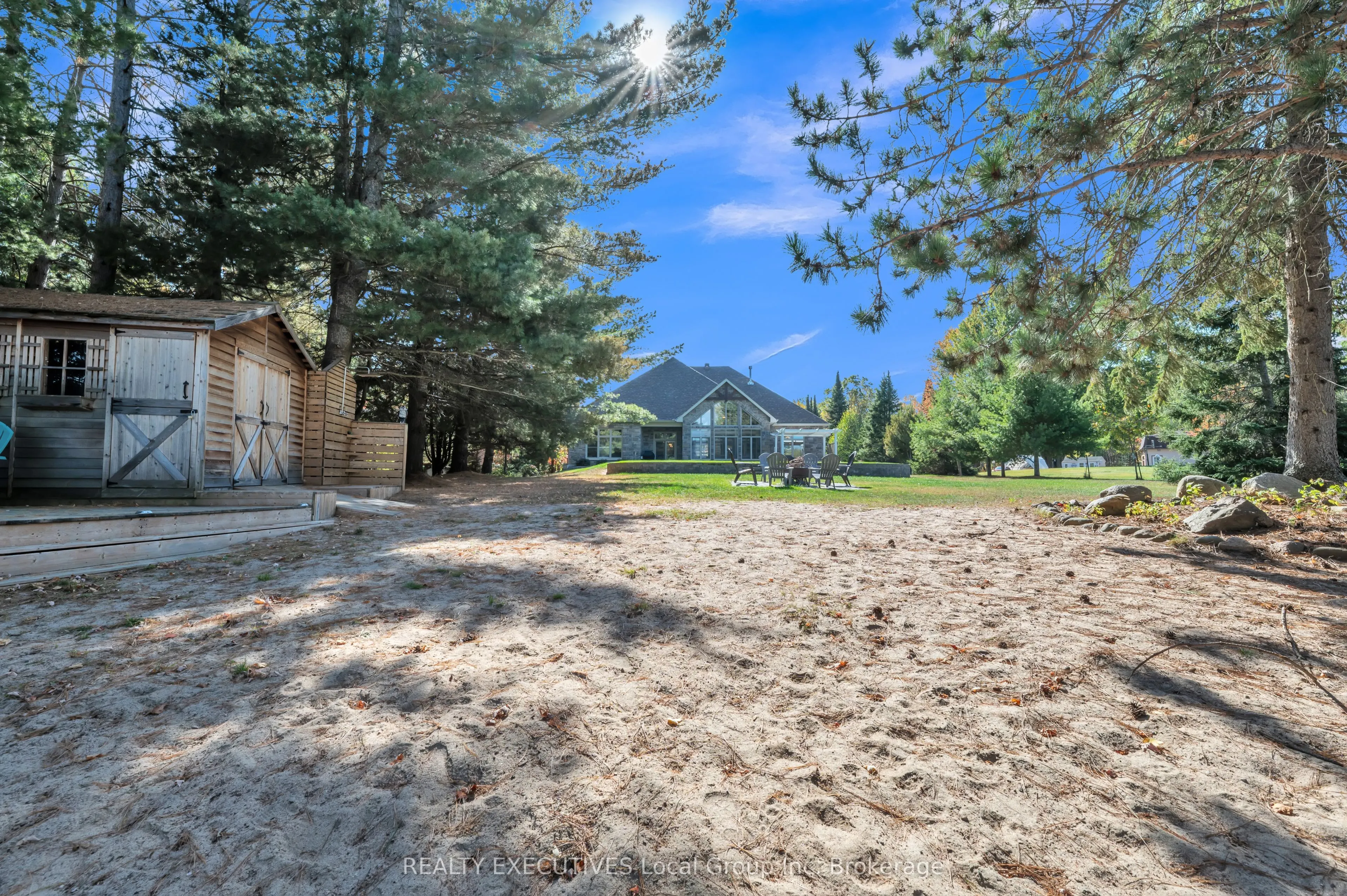 34 SUNRISE BAY Drive