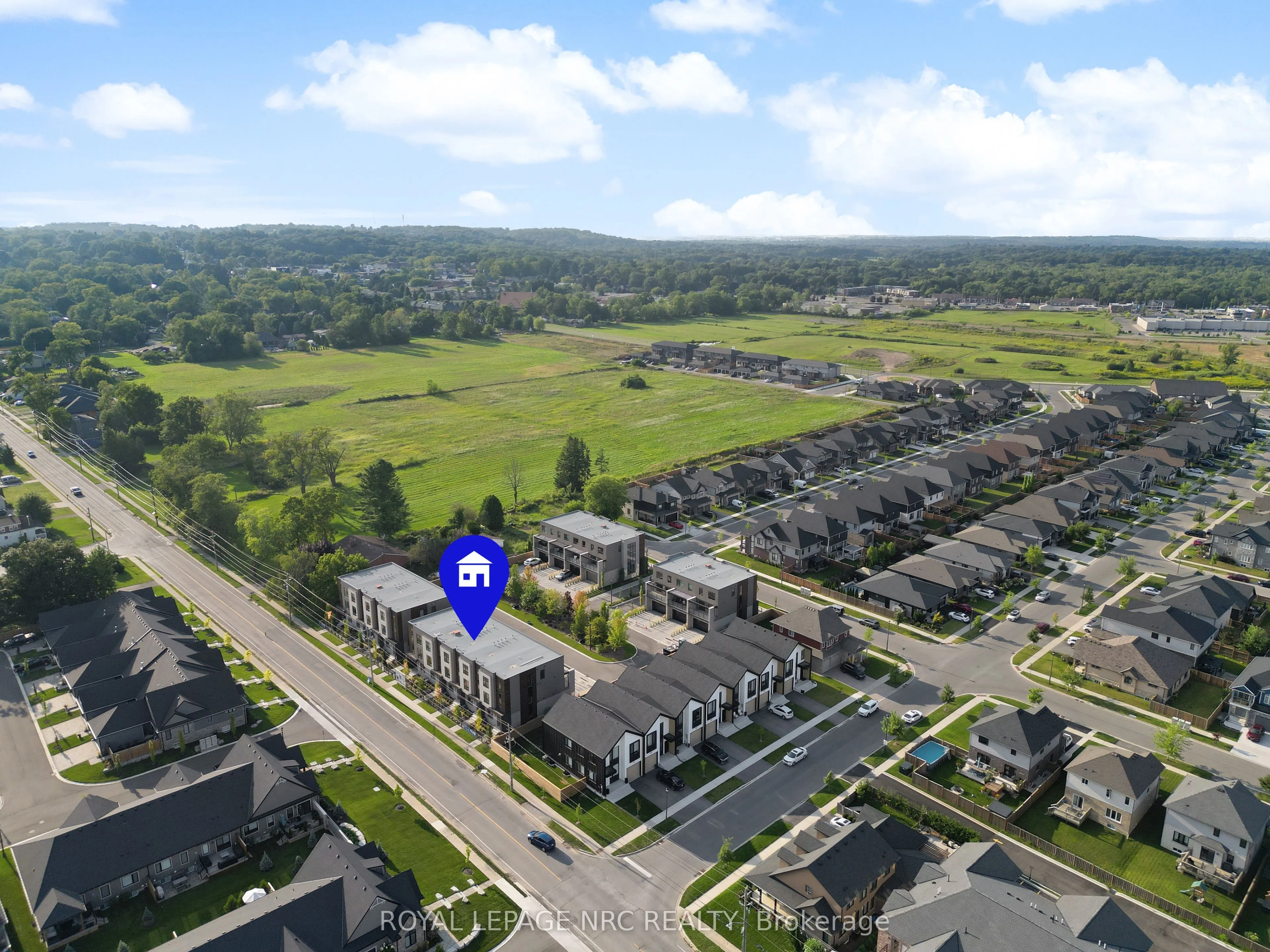 153E Port Robinson Road, #10