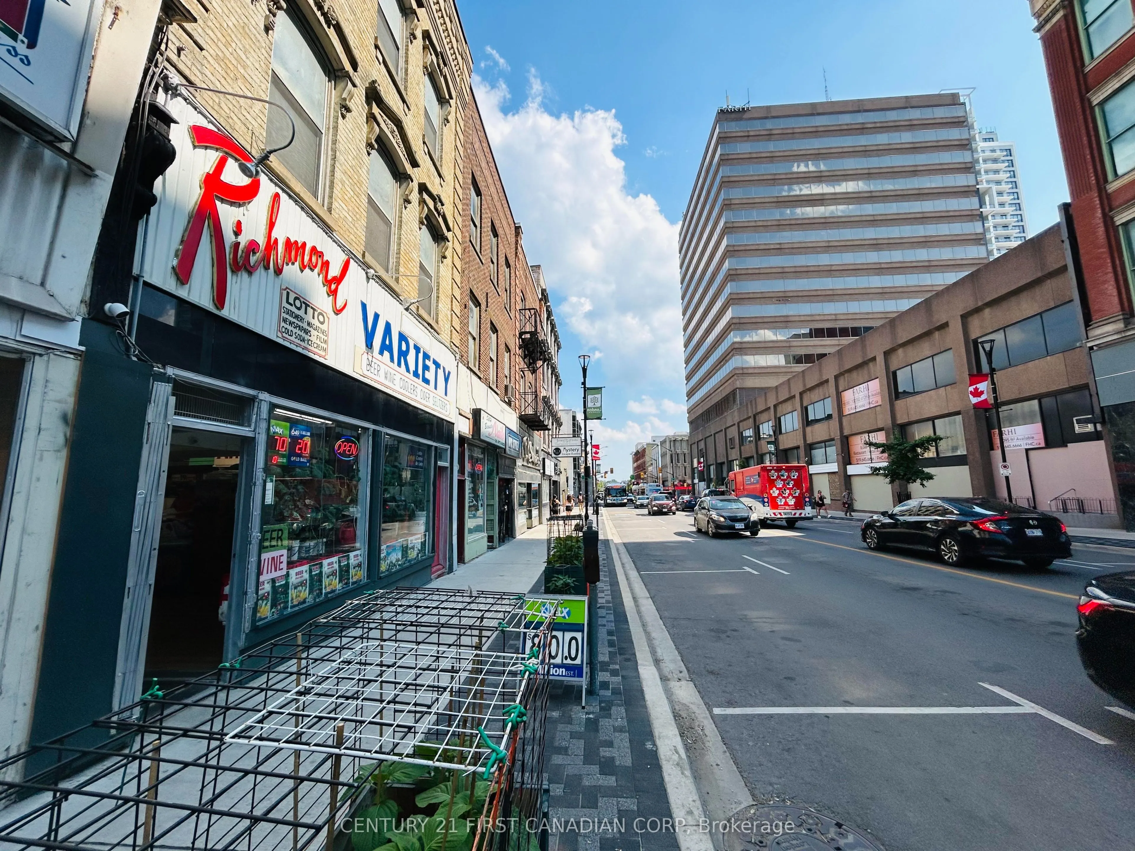 396 Richmond Street