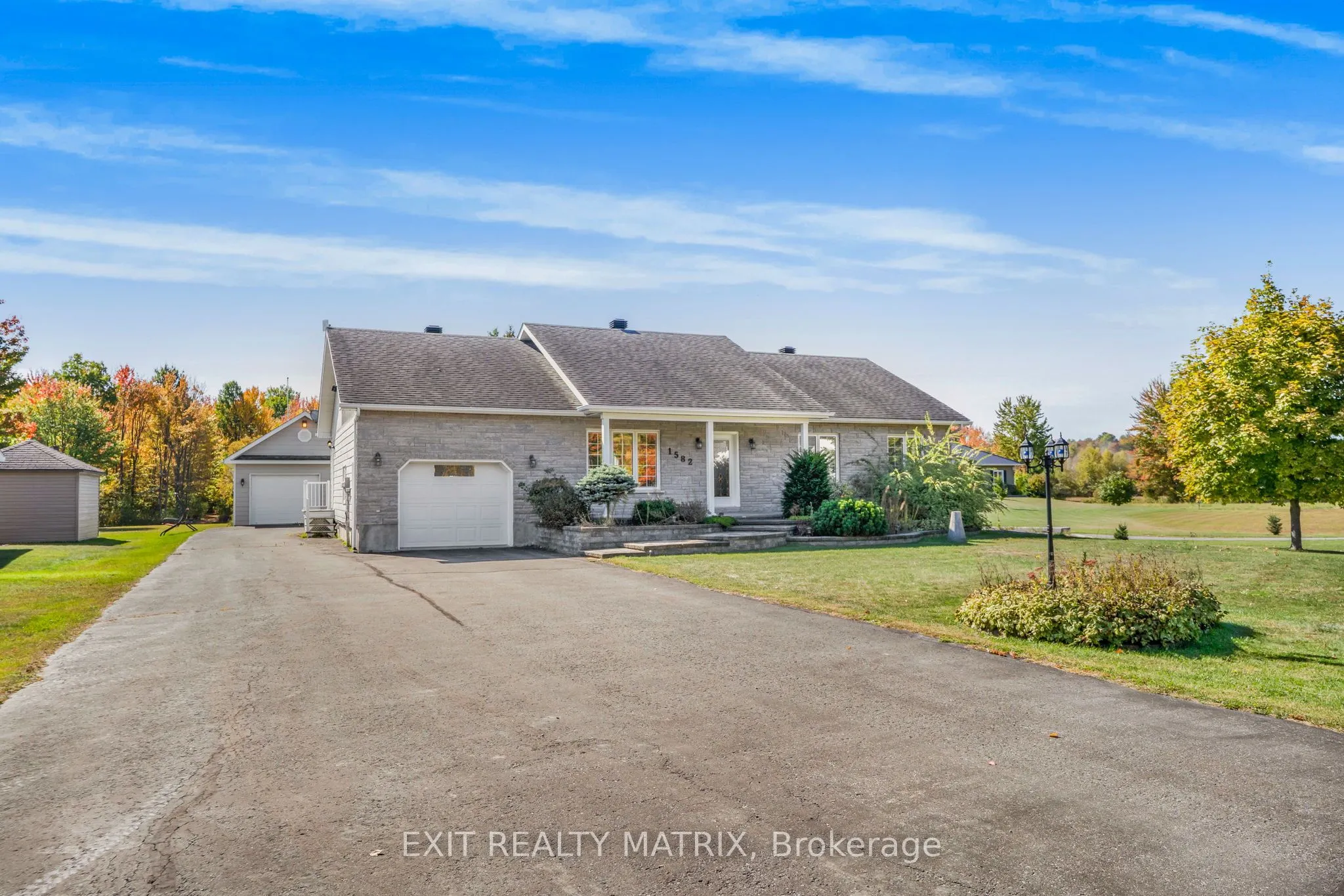1582 Sandy Hill Road
