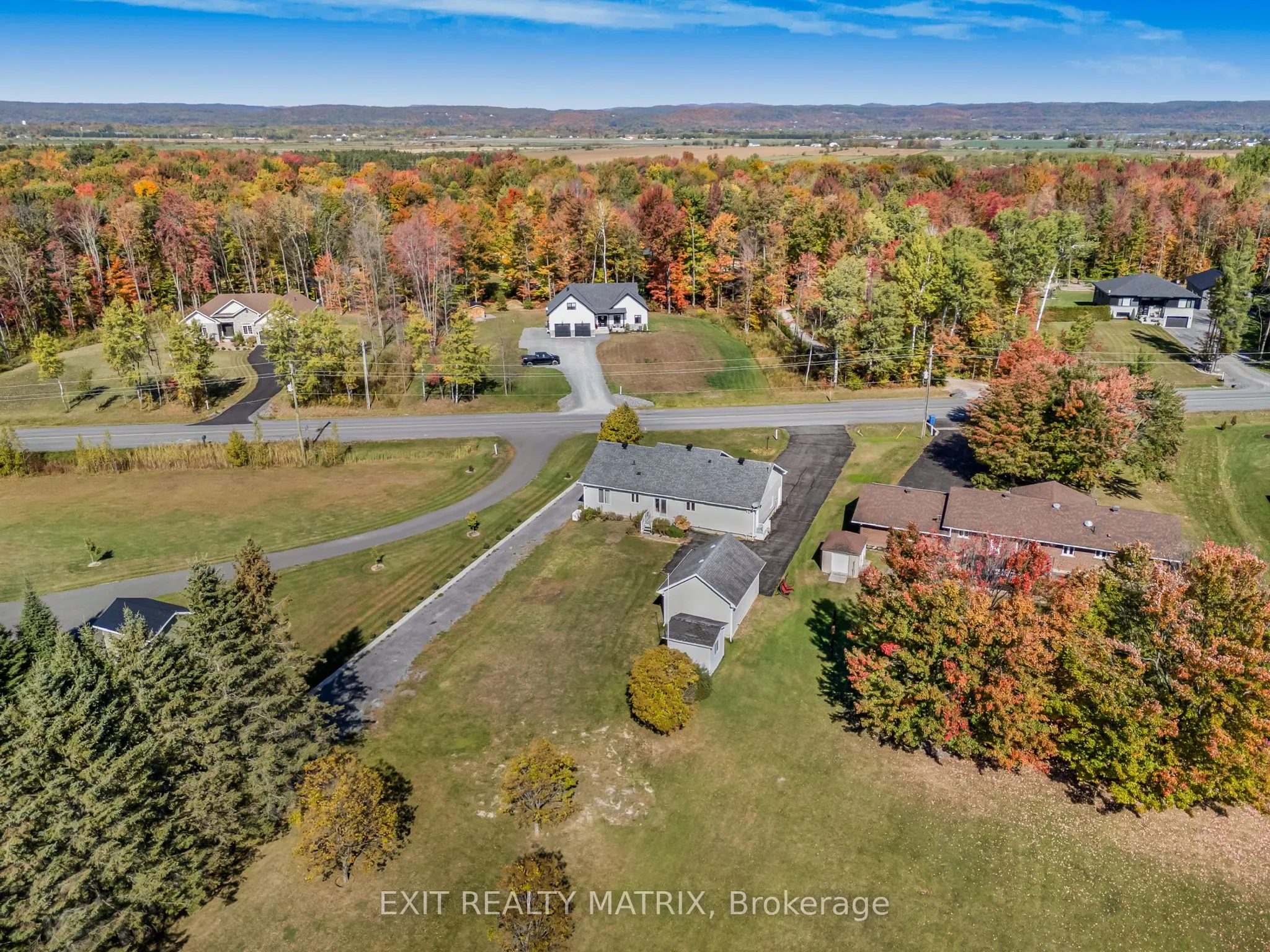 1582 Sandy Hill Road