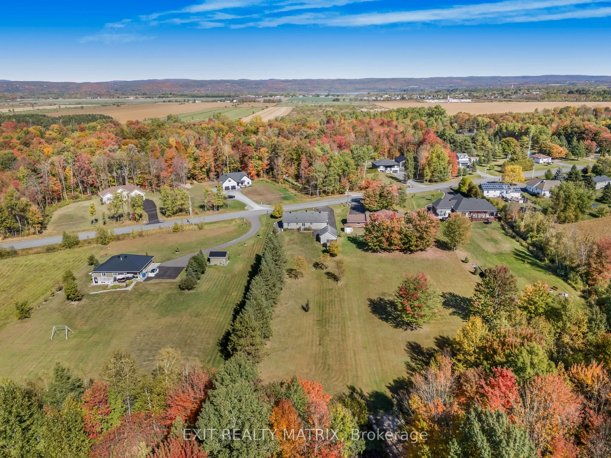 1582 Sandy Hill Road