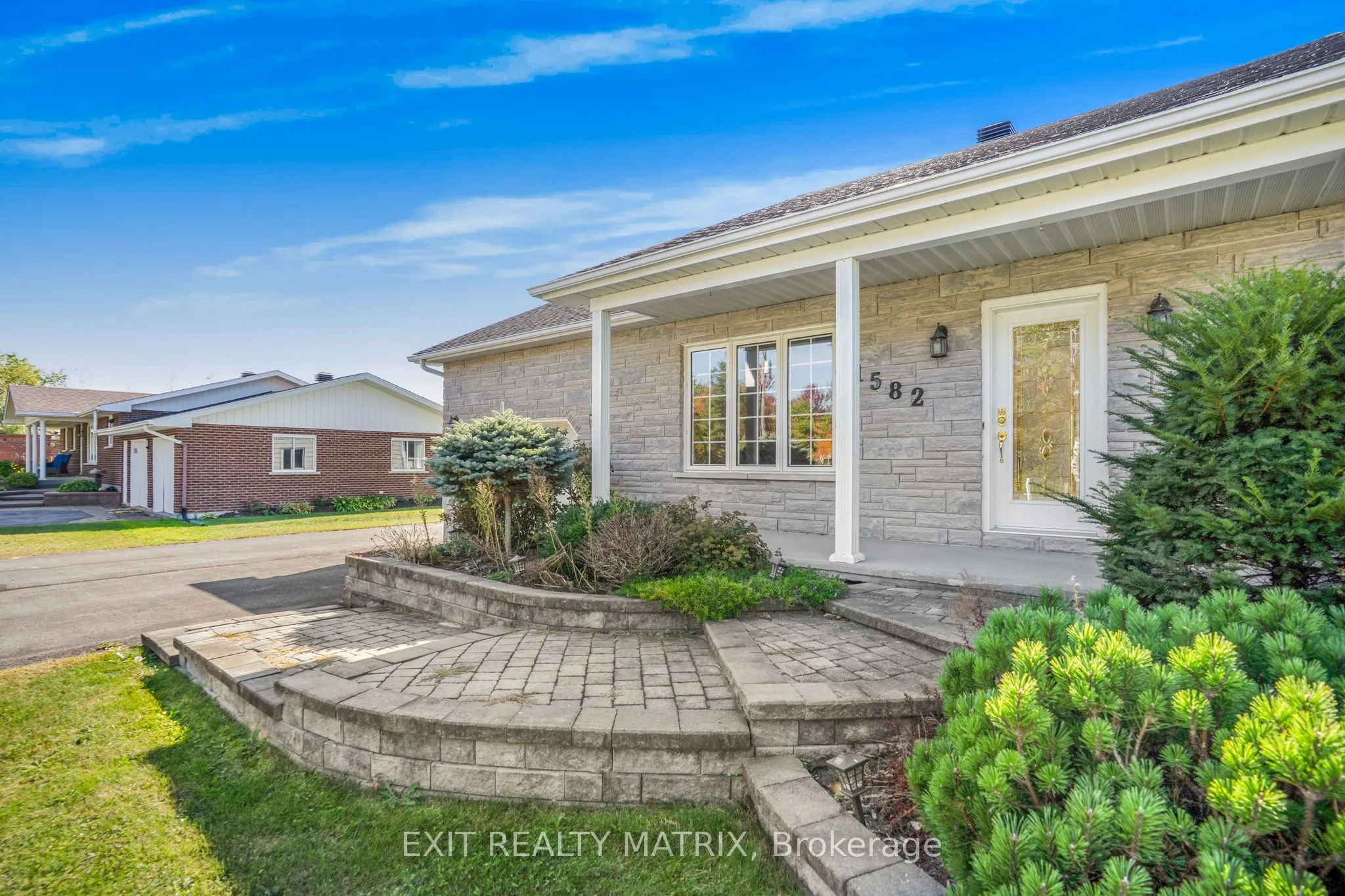 1582 Sandy Hill Road