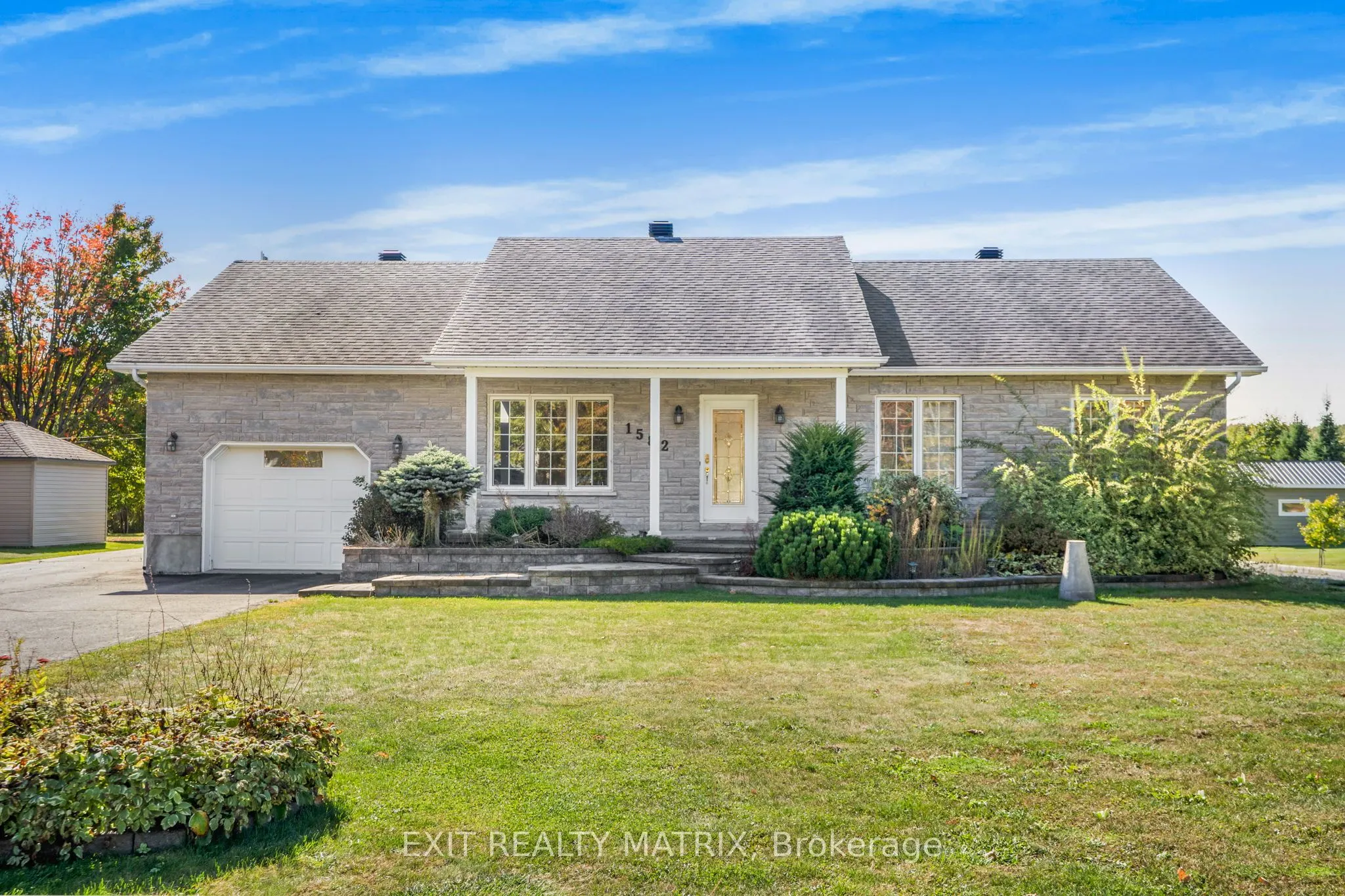 1582 Sandy Hill Road