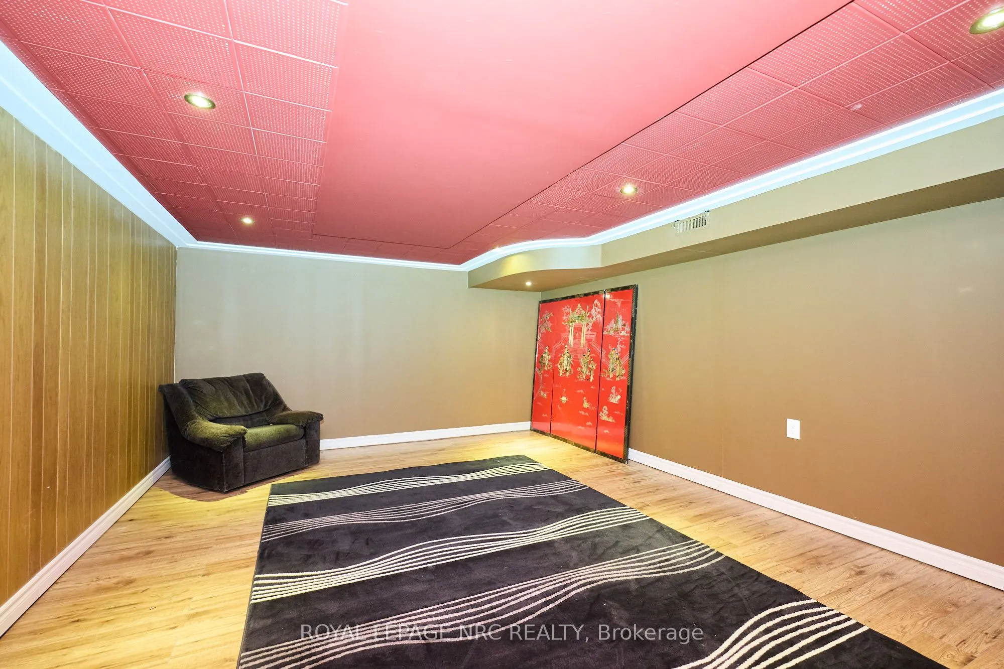 7 Woodmount Drive
