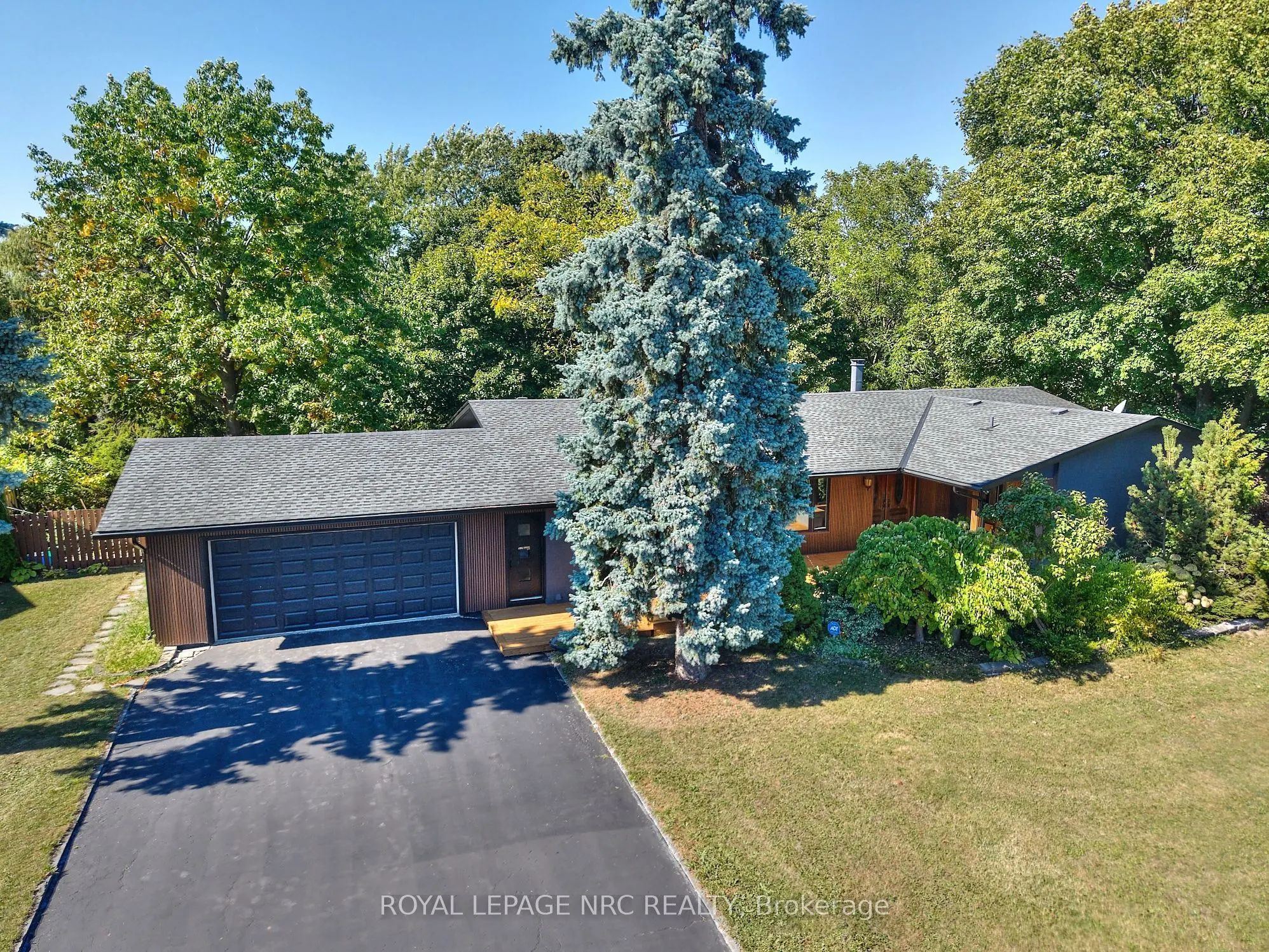 7 Woodmount Drive